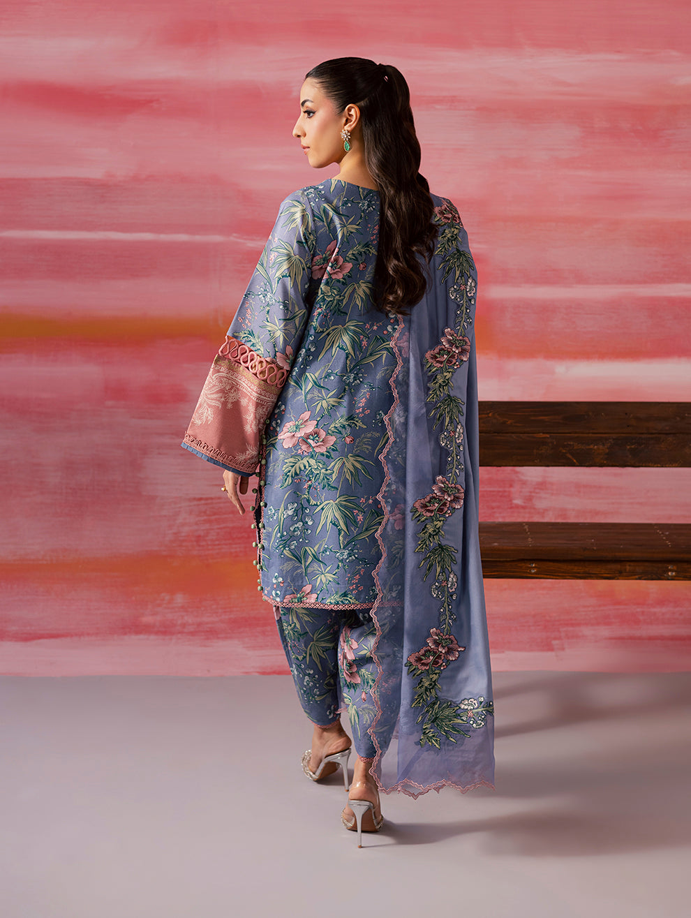 FLORA LINEN SHAWL COLLECTION