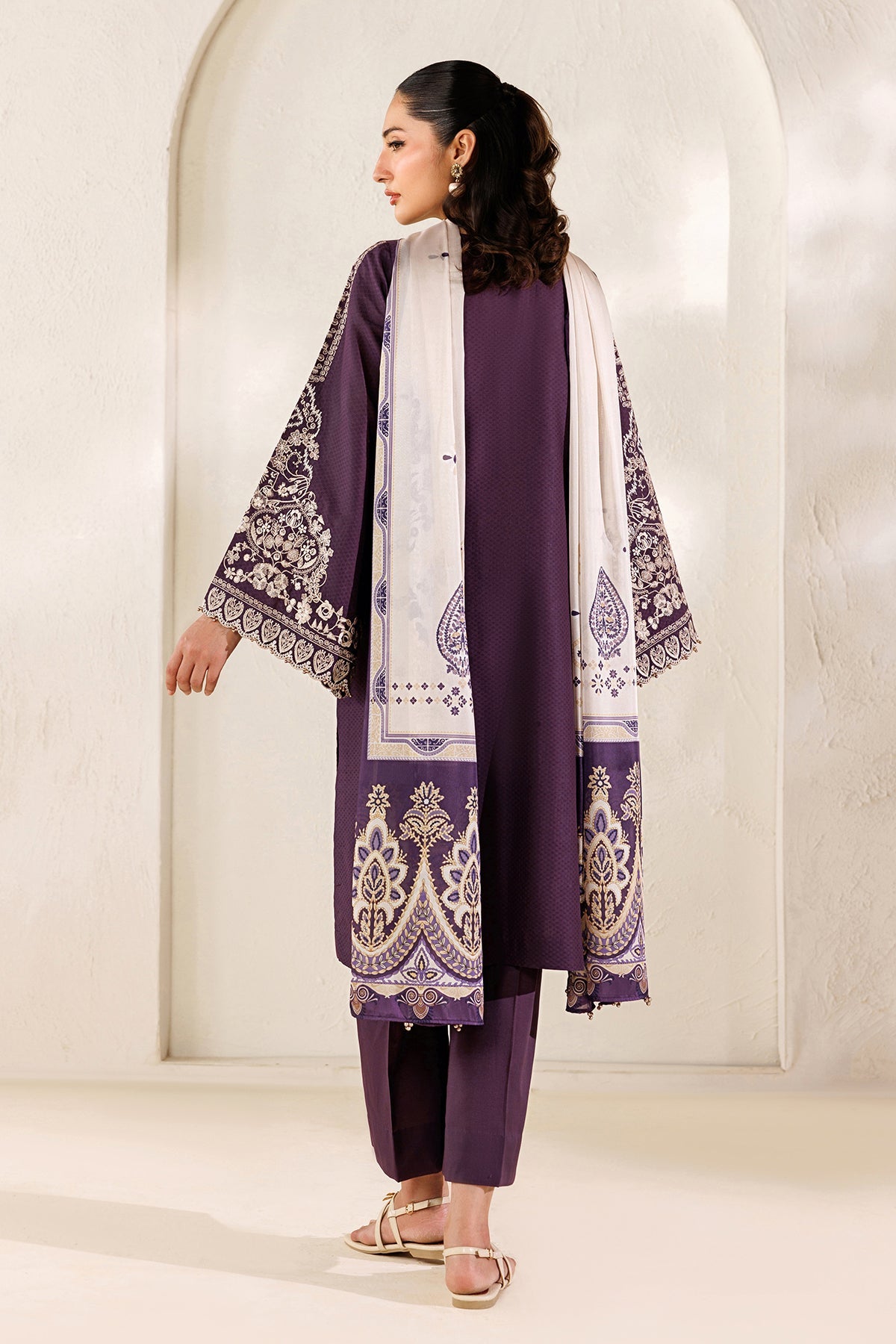 EMBROIDERED SELF JACQUARD SF-4479