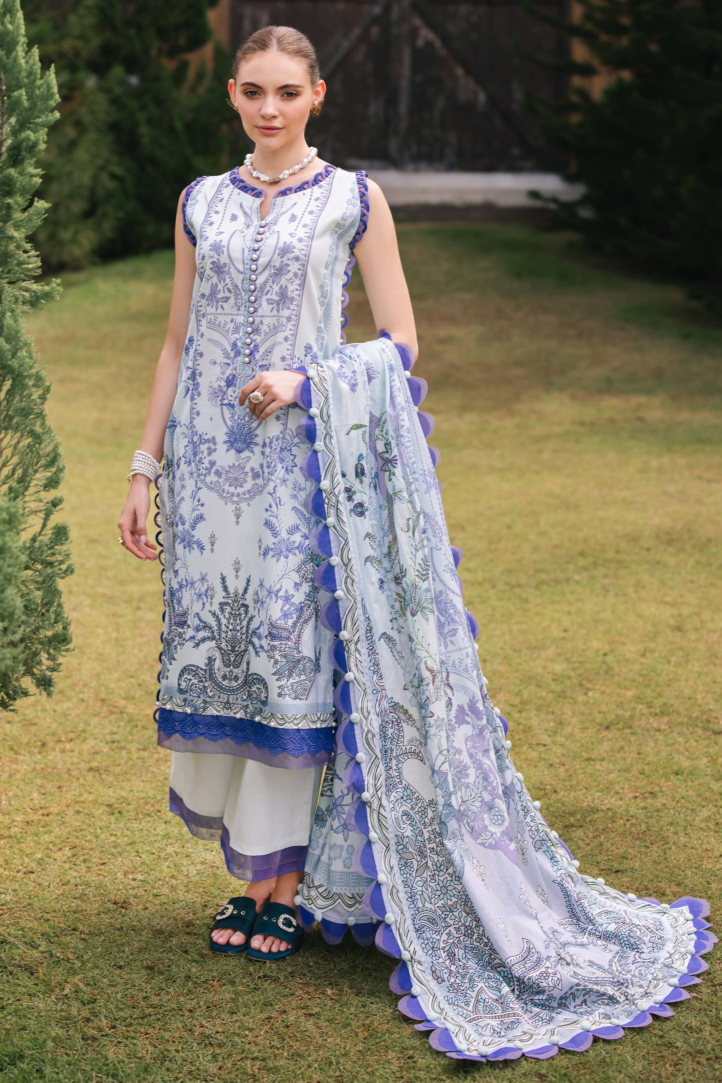 Plain Chiffon Dupatta with trimming