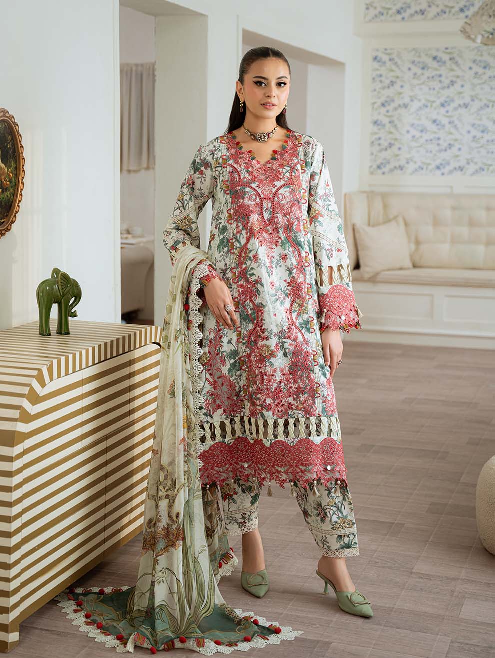 FLORA LAWN 03PC COLLECTION