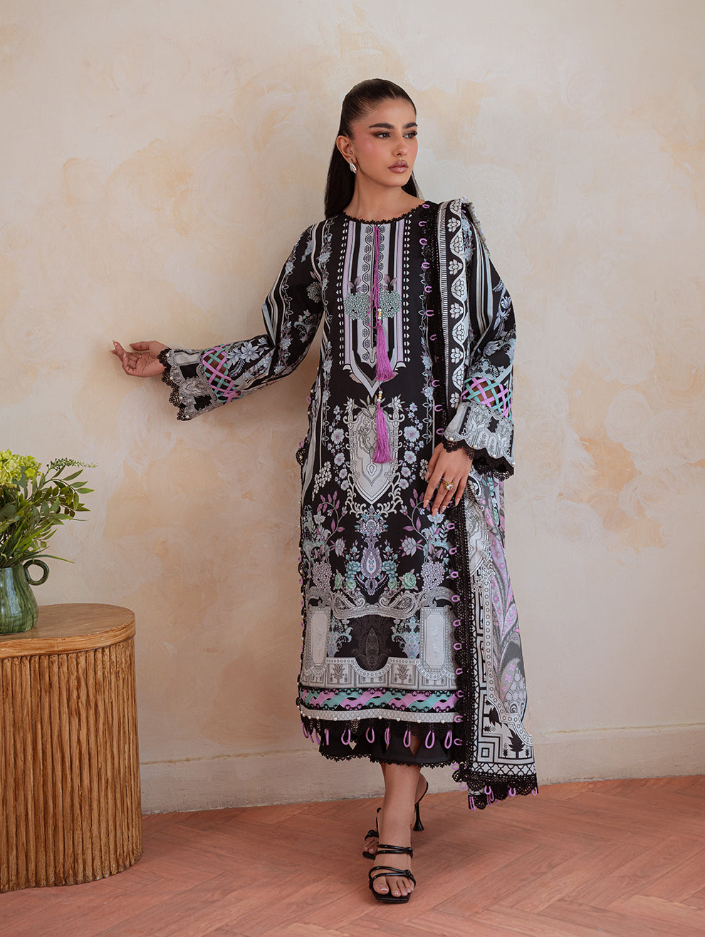 URBANE CAMBRIC PRINTS 20251000000024016