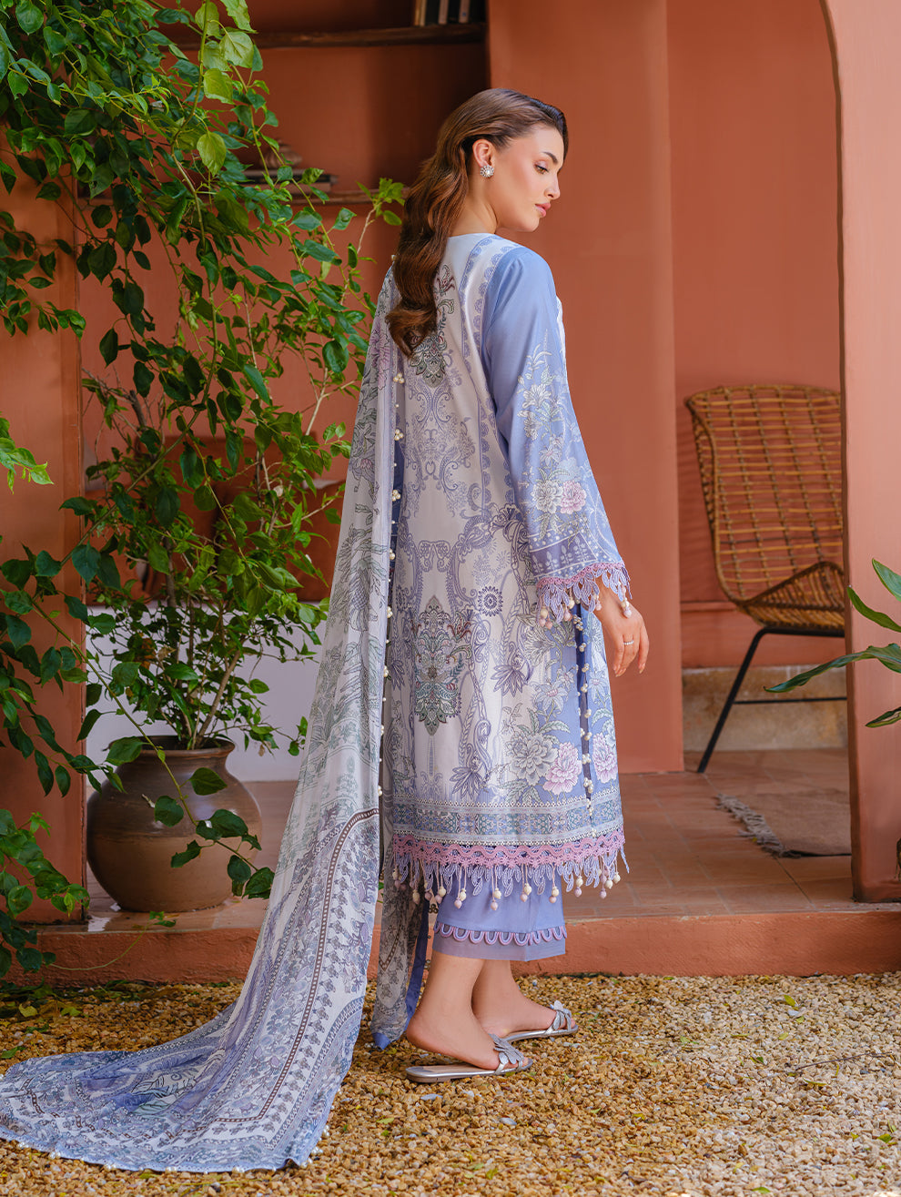 URBANE EMBROIDERED CAMBRIC 251000000024031