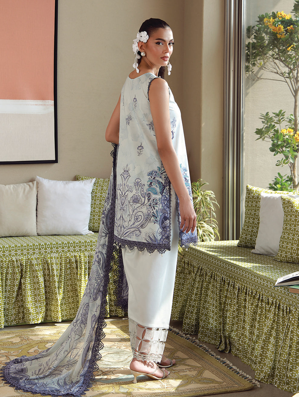 URBANE EMBROIDERED