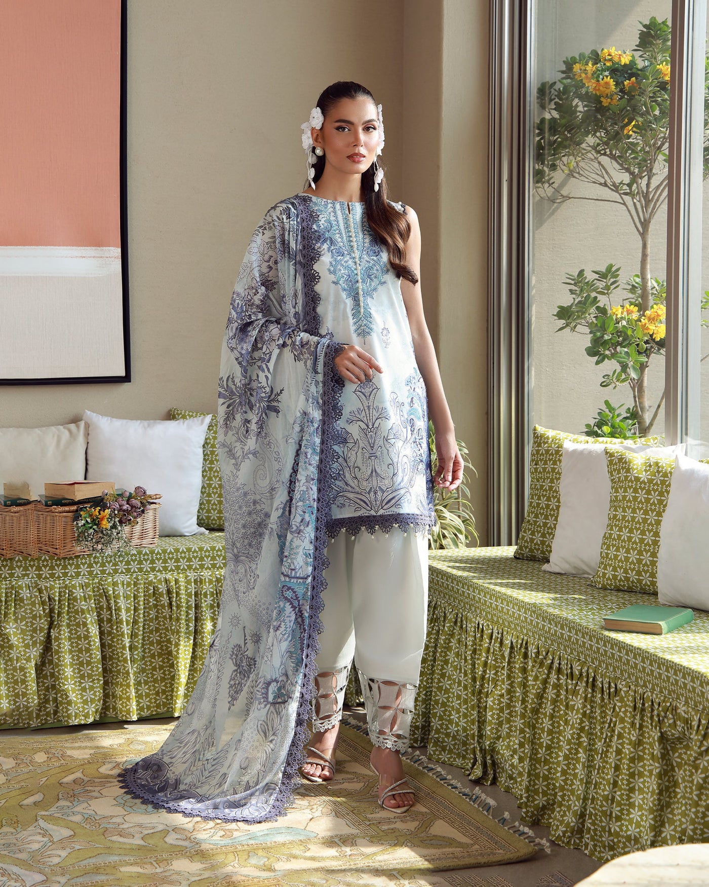 URBANE EMBROIDERED