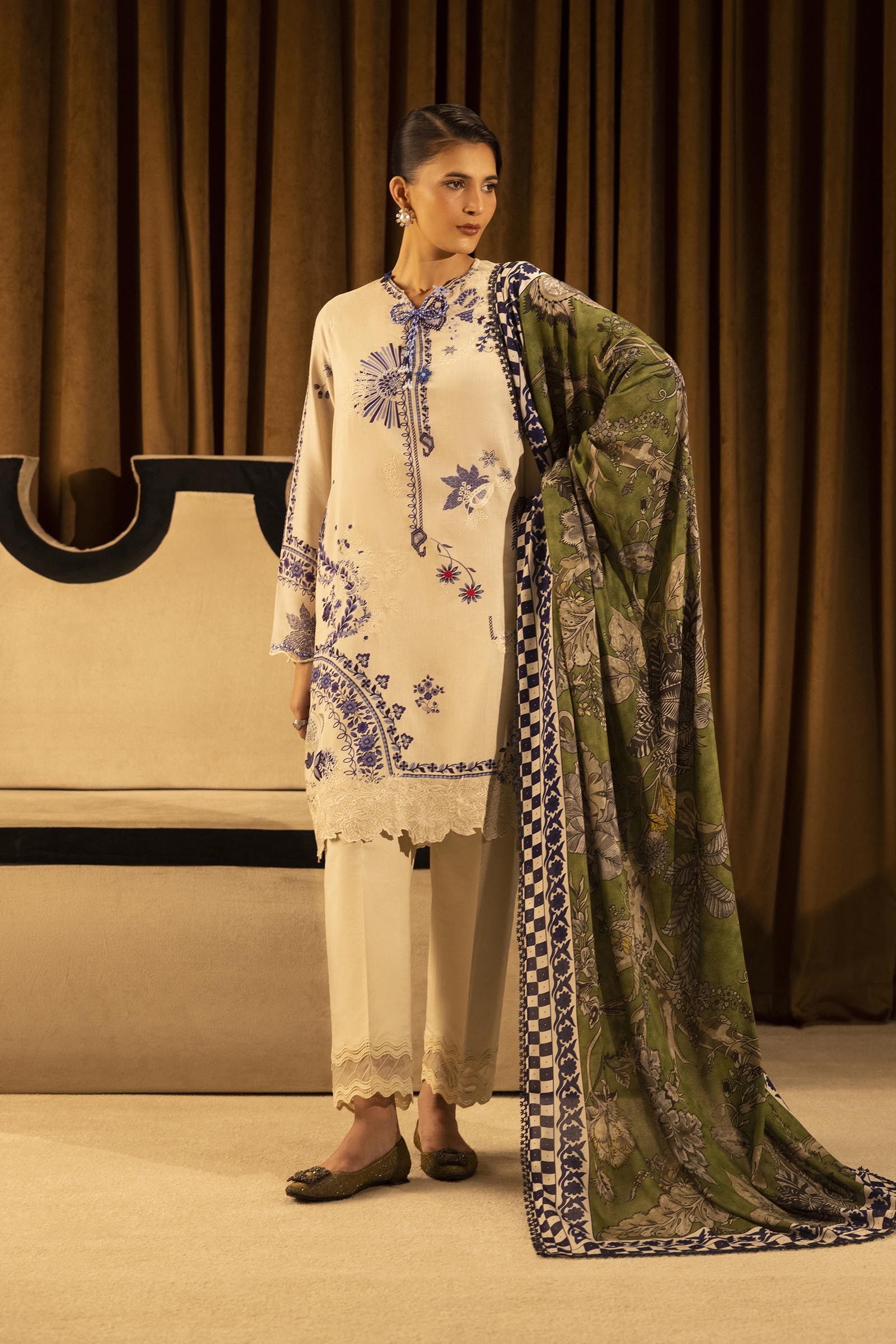 Unstitched Linen Muzlin 3 Piece Suit