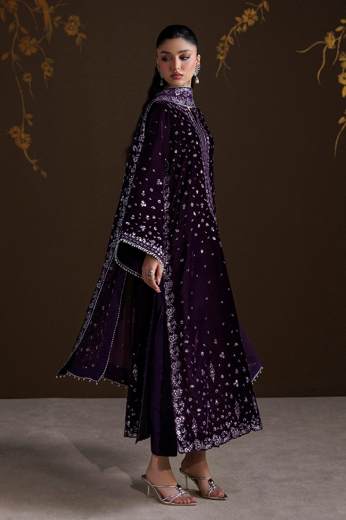 EMBROIDERED VELVET UF-4546