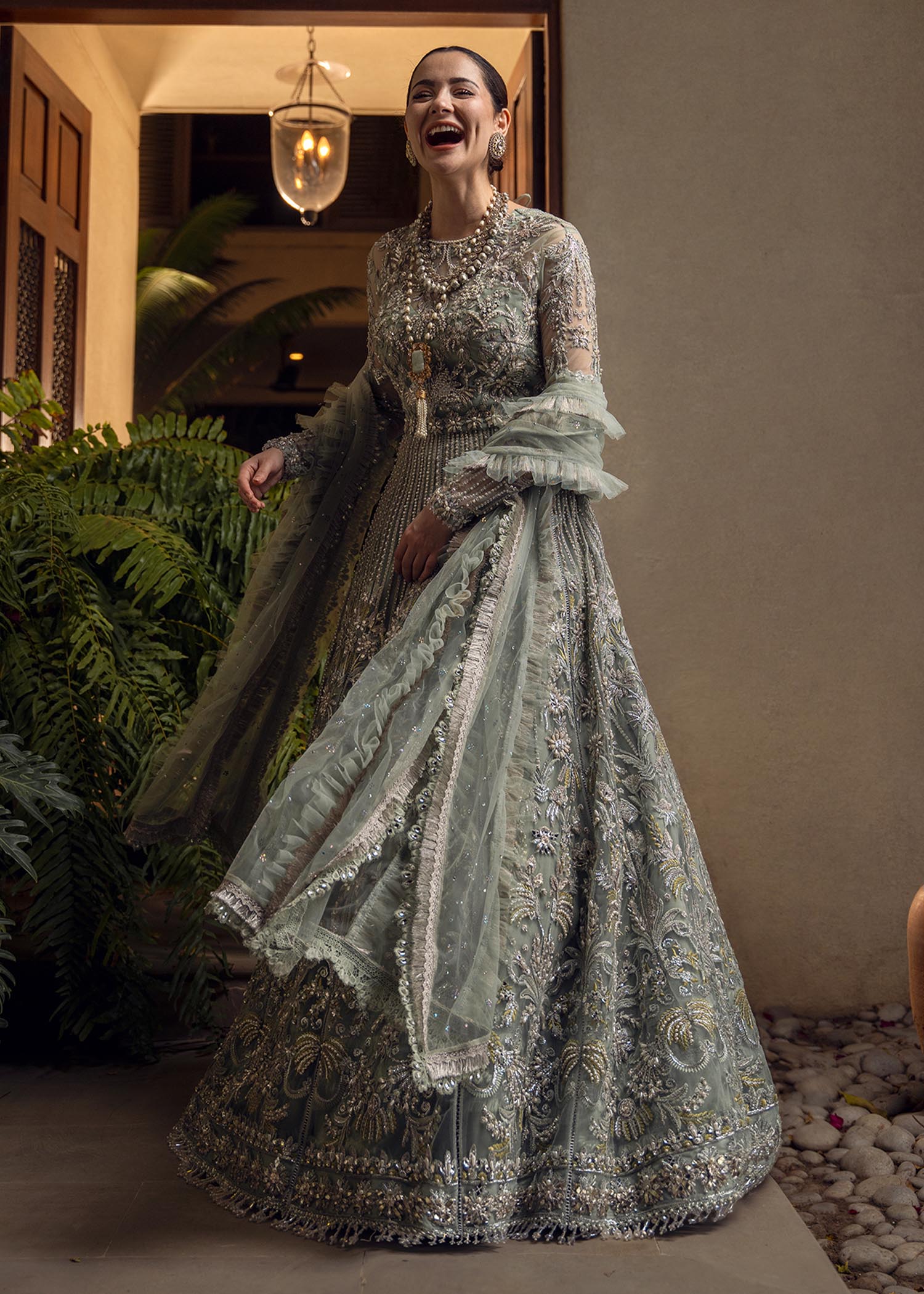 https://cdn.shopify.com/s/files/1/0634/9714/2487/products/20_a6a18f8c-4816-47ac-8cba-a0e7a340a664.jpg?v=1669704832