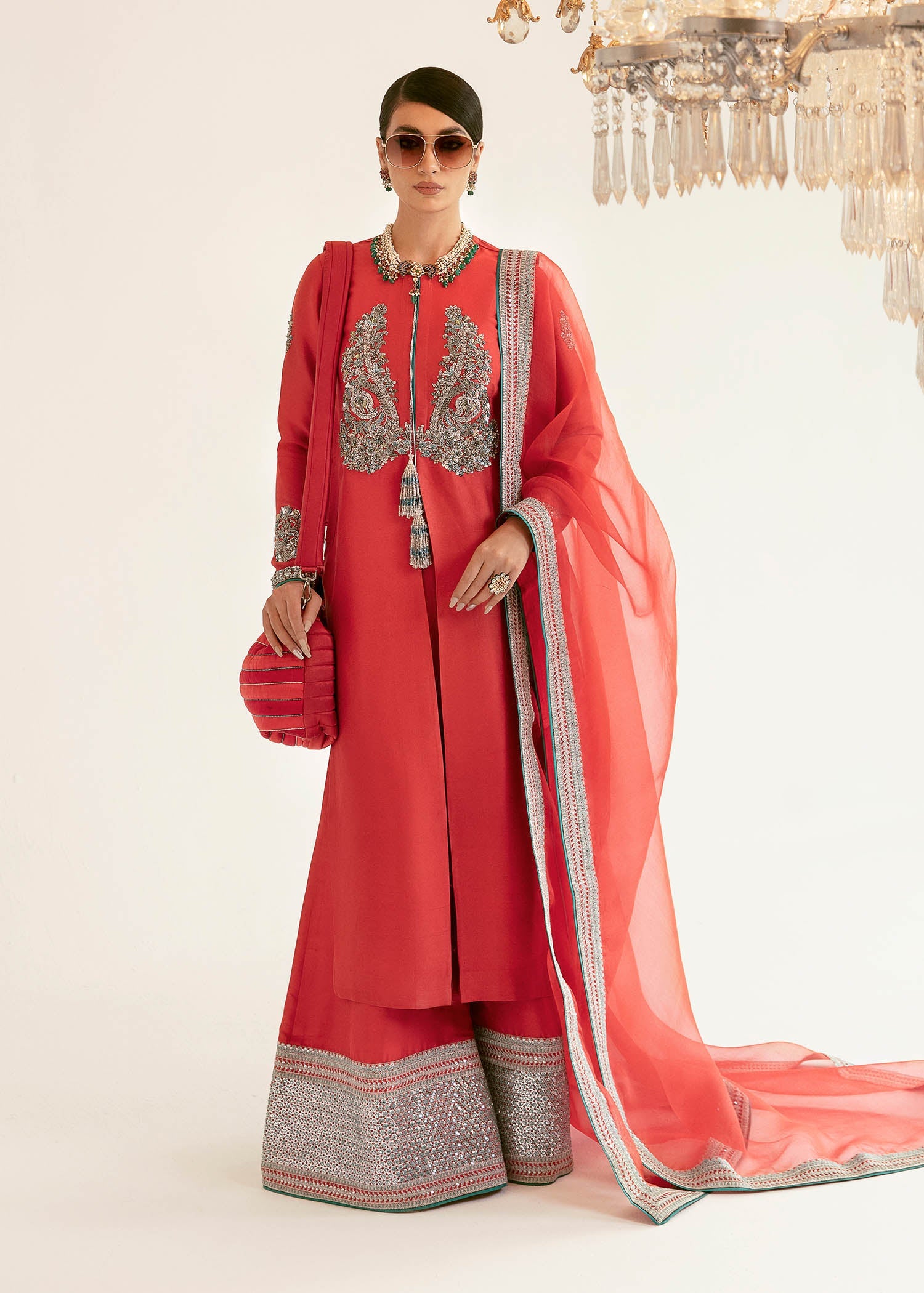 https://cdn.shopify.com/s/files/1/0016/9476/1035/products/20_fae2edc6-452a-4cfe-bbaf-70c5f7f88c86.jpg?v=1663073776