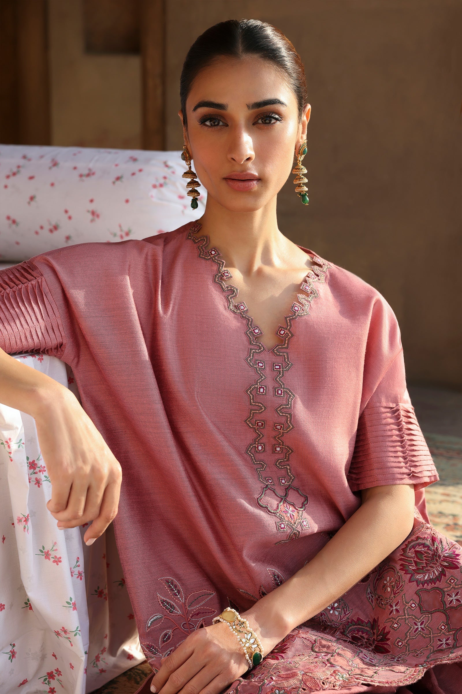 https://cdn.shopify.com/s/files/1/0663/9616/0233/files/21_2187b417-aed4-48ff-a954-eb7afcf84260.jpg?v=1755801179