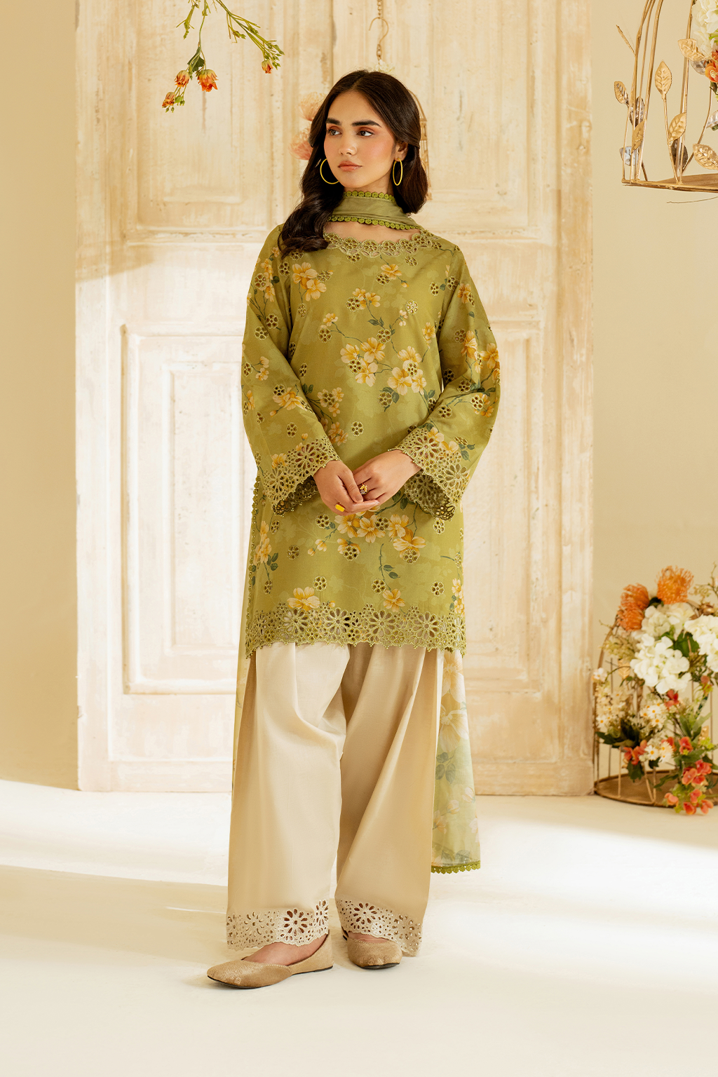 UE-446  Borer Embroidered Printed Lawn