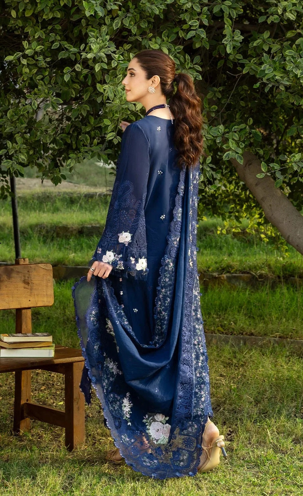 Elaf Luxury Lawn Embroidered Unstitched 3PC Suit | BlueBelle