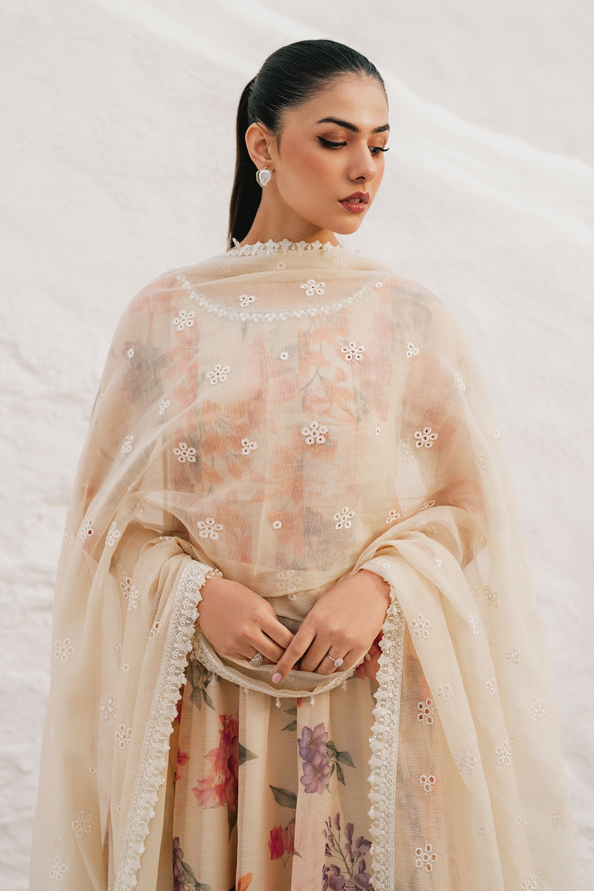 EMBROIDERED COTTON PATTI PR-1091