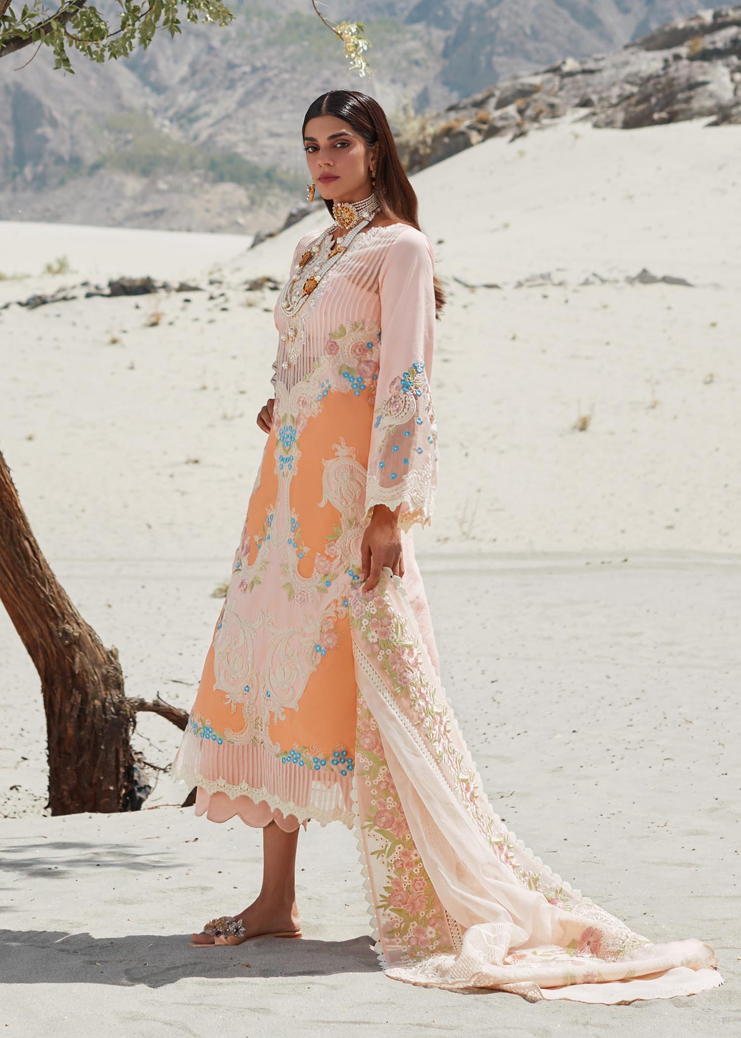 https://cdn.shopify.com/s/files/1/0634/9714/2487/files/22_7a64665b-03ab-4b97-a5c8-43be484fd970.jpg?v=1687029552