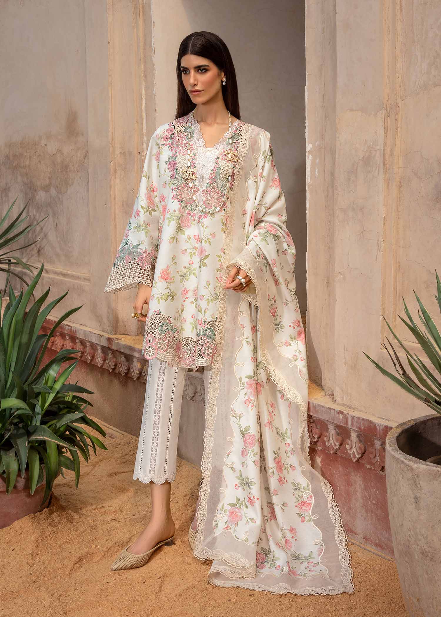 https://cdn.shopify.com/s/files/1/0634/9714/2487/files/22_9a279fc5-13d5-4e39-bb31-e32d95c7909f.jpg?v=1701776589