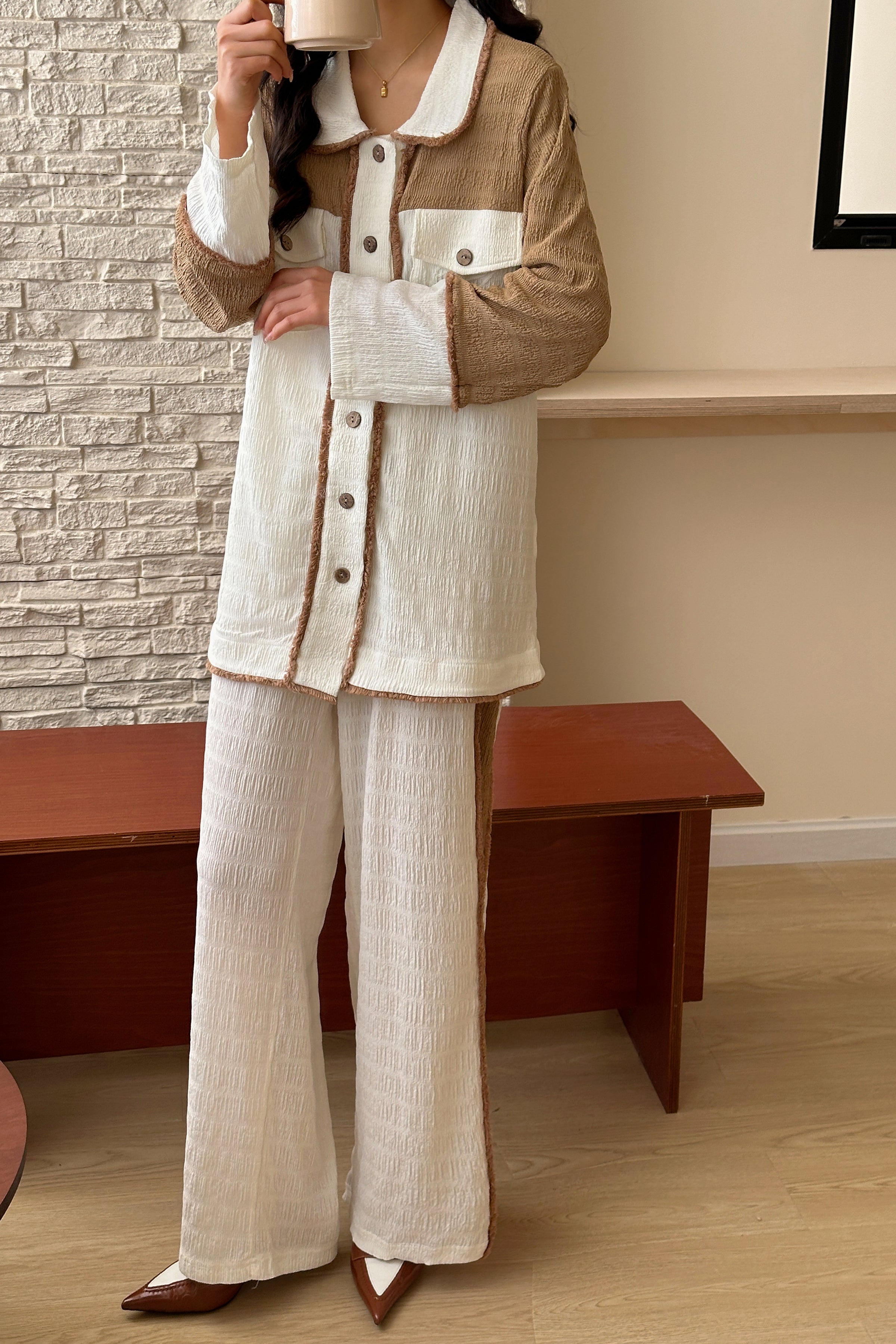https://cdn.shopify.com/s/files/1/0267/7715/7692/files/22_cbfbe5ce-1852-48b9-b2a2-6e9903ecc162.jpg?v=1739958376