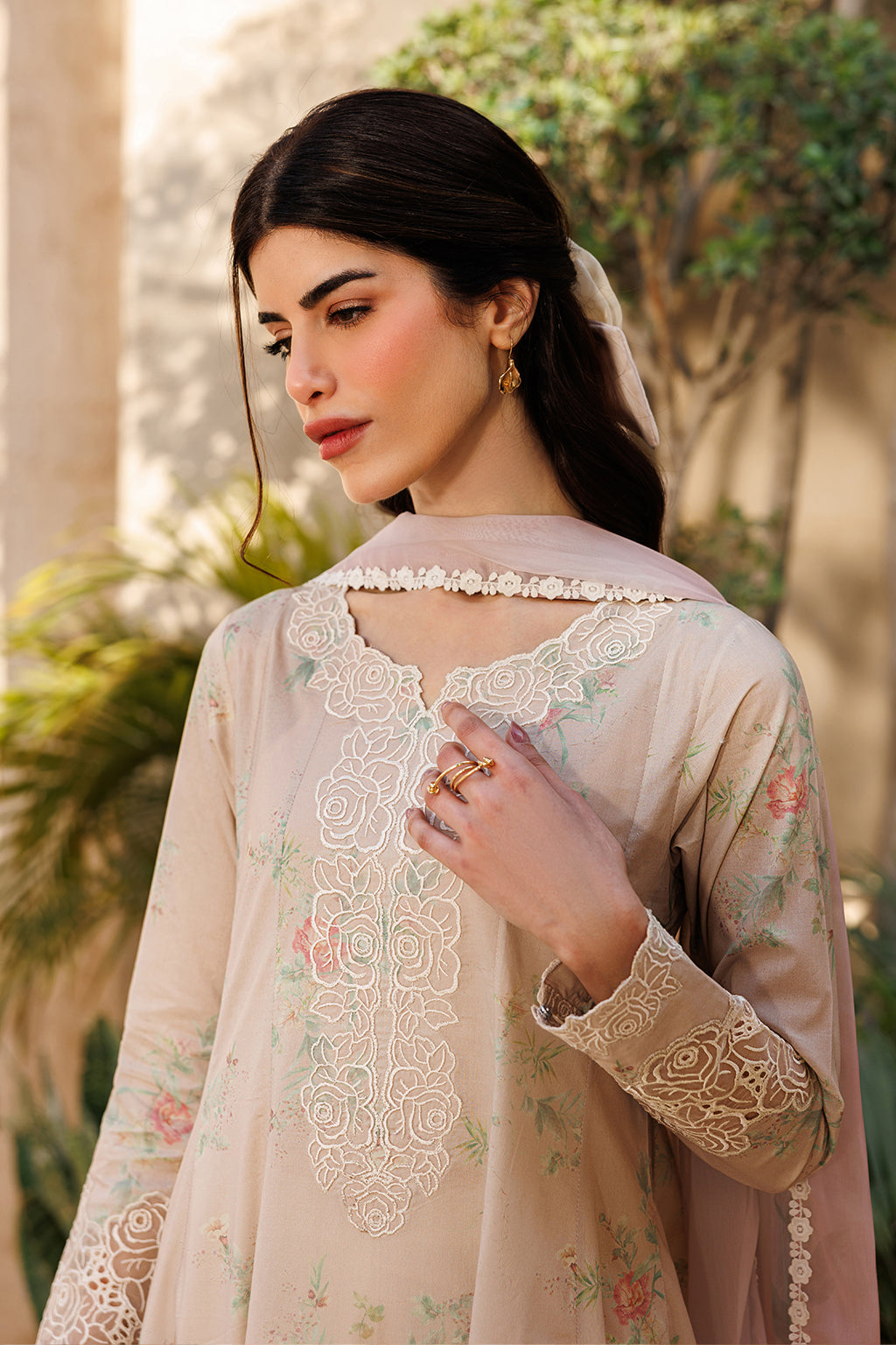 UE-673 Printed Lawn