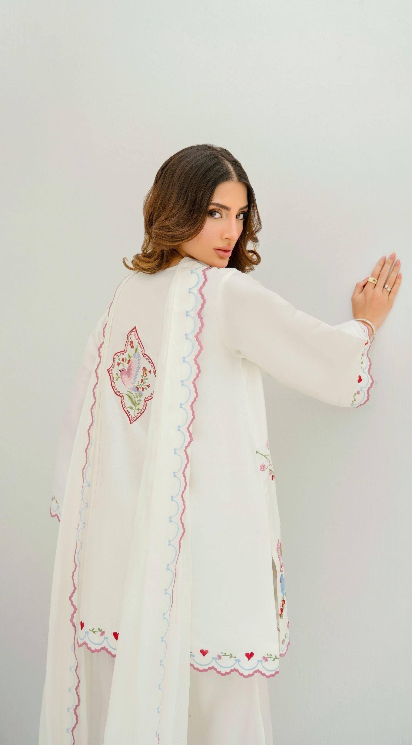 https://cdn.shopify.com/s/files/1/0654/4313/5706/files/22_c612a887-5e50-4d5c-89d9-5b84b555f182.jpg?v=1777721822