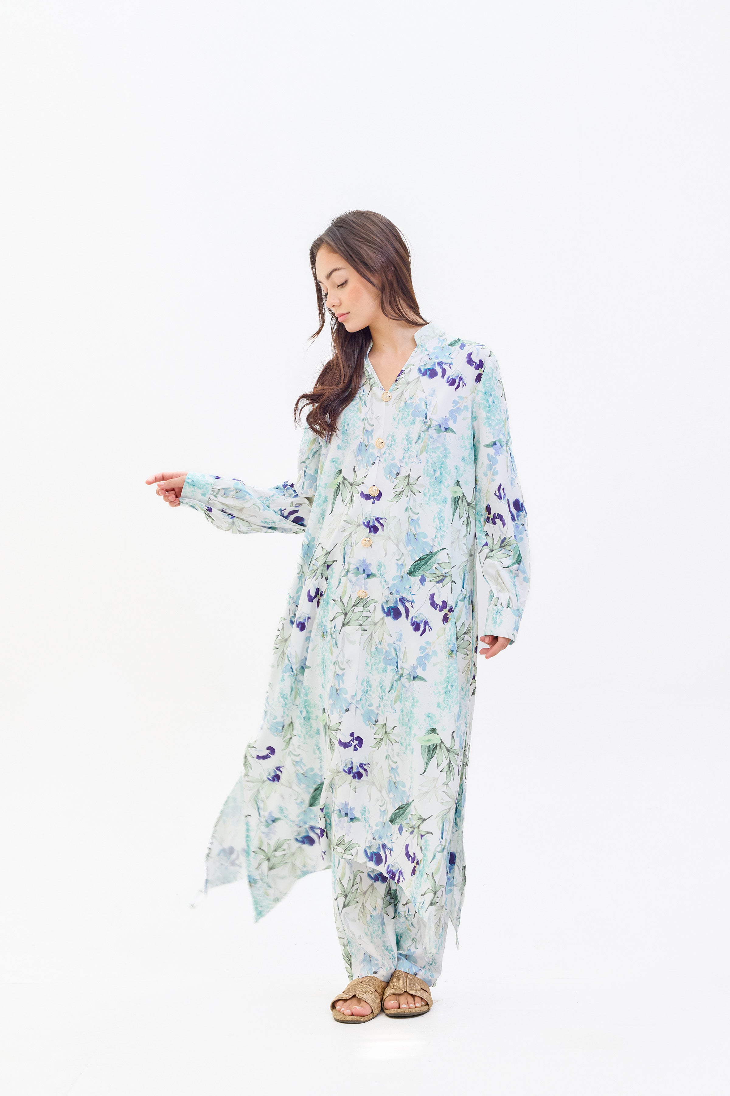 https://cdn.shopify.com/s/files/1/0267/7715/7692/files/230308-shooting-export299.jpg?v=1711004672