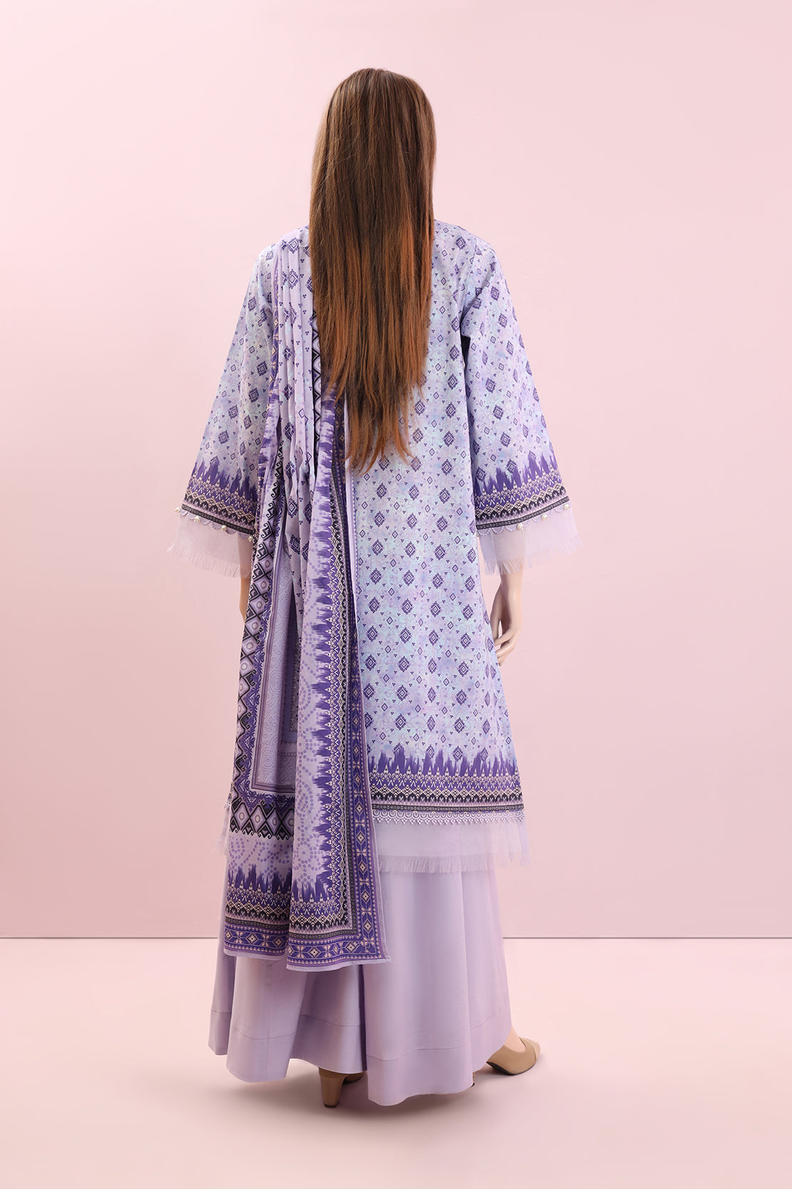 Unstitched Embroidered Lawn Shirt38533