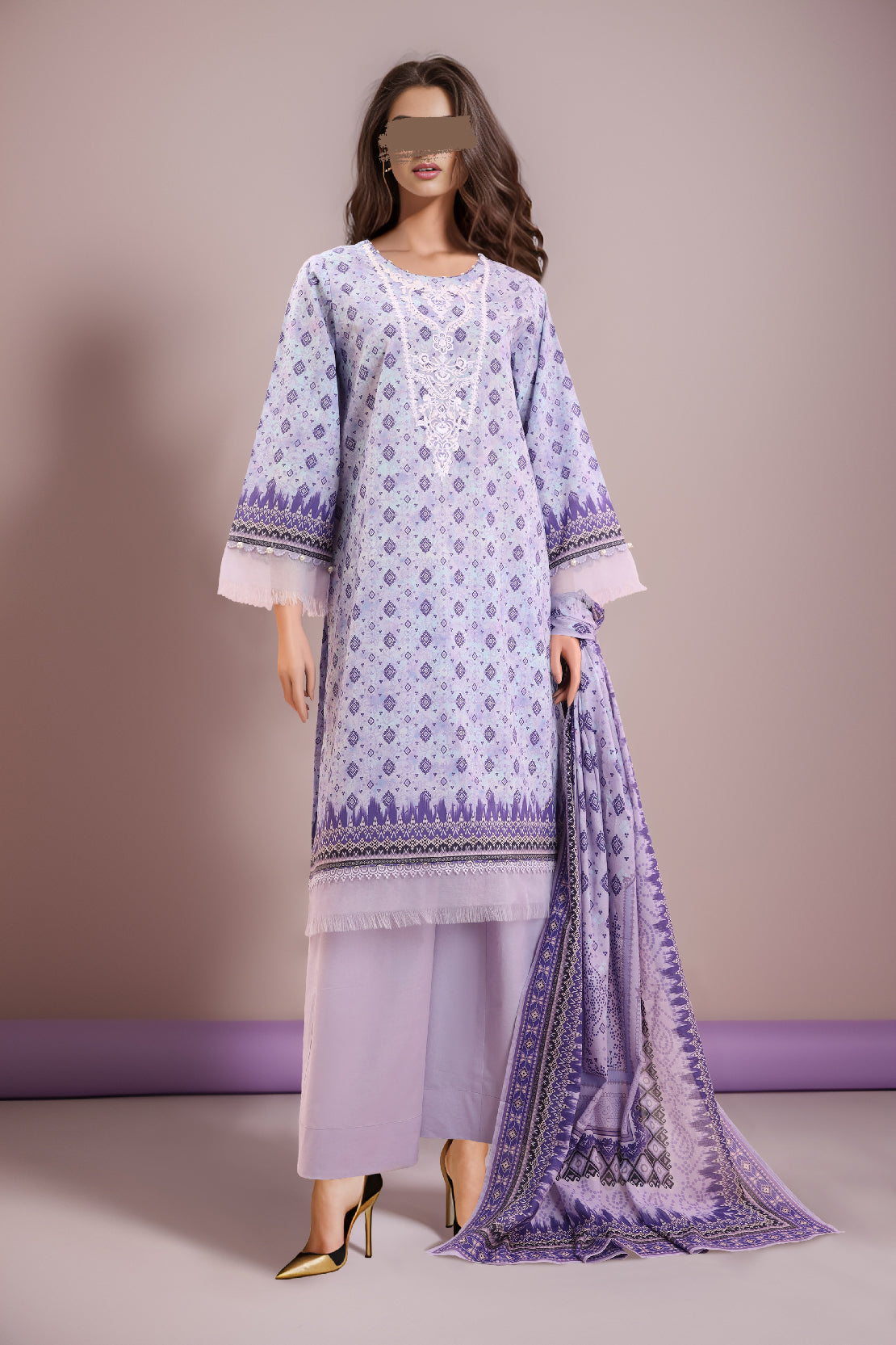 Unstitched Embroidered Lawn Shirt38533