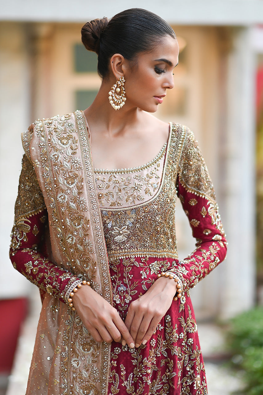 https://cdn.shopify.com/s/files/1/0588/3661/5221/products/23ASADRIWALAPOoRTRAITS-23_1443d1db-8624-4f11-9b9c-85c781732d04.jpg?v=1691757304