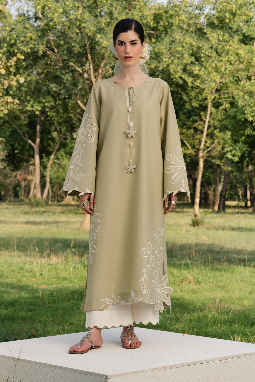 IP-371 DYED LAWN