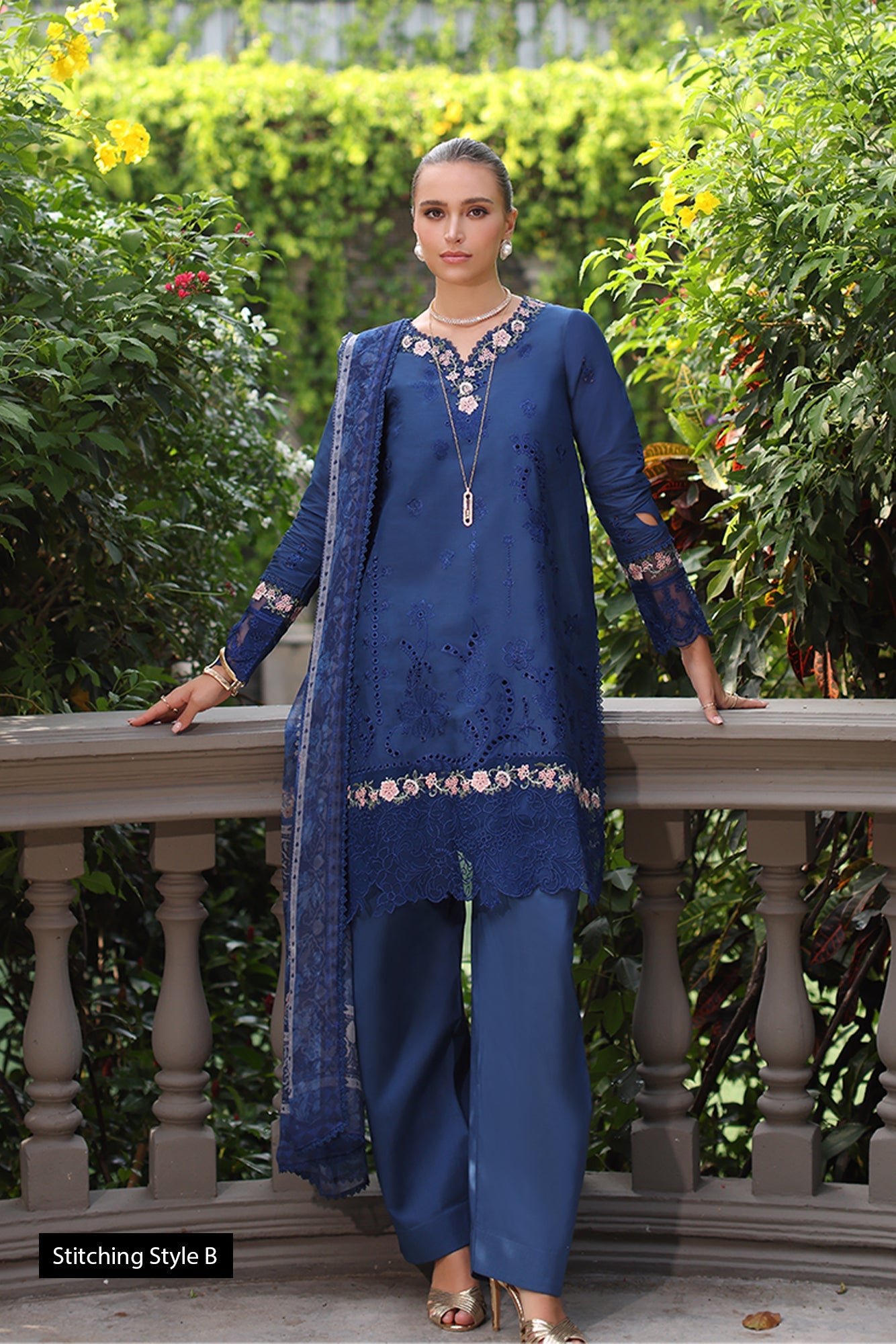 D10- Royal Blue