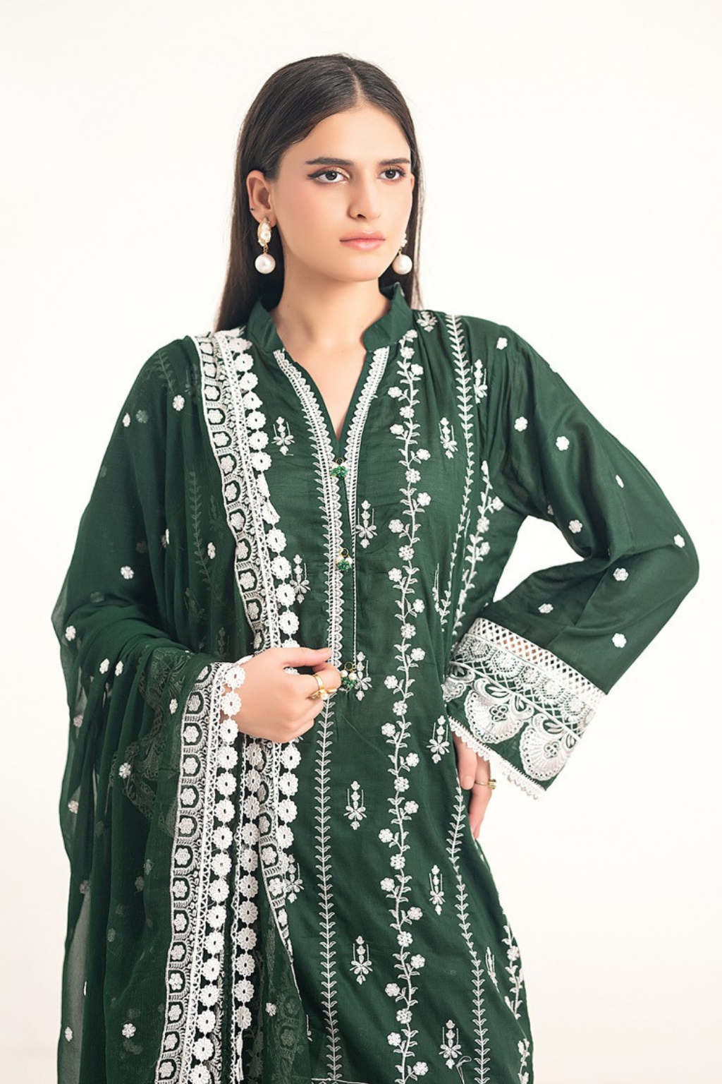 Ready to Wear Lawn Embroidered Suit D-199 - D-200
