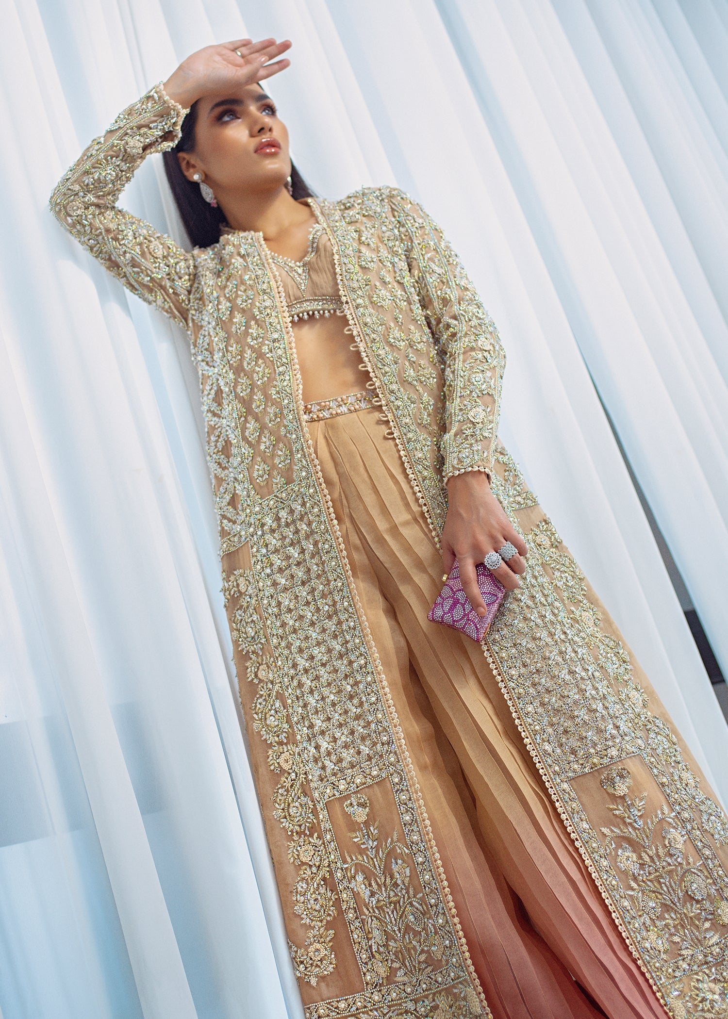 https://cdn.shopify.com/s/files/1/1625/9005/products/24_ae3f25c7-2d3c-4581-9a6f-a34c3cd41c78.jpg?v=1637758216