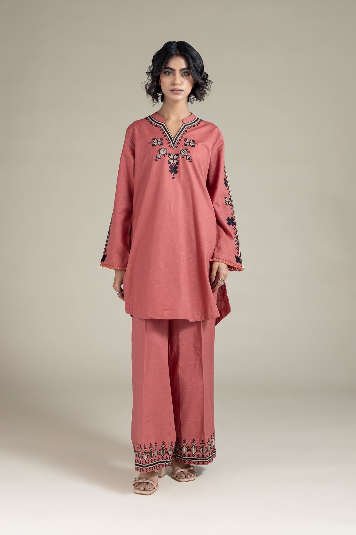 Embroidered | Khaddar Kurta