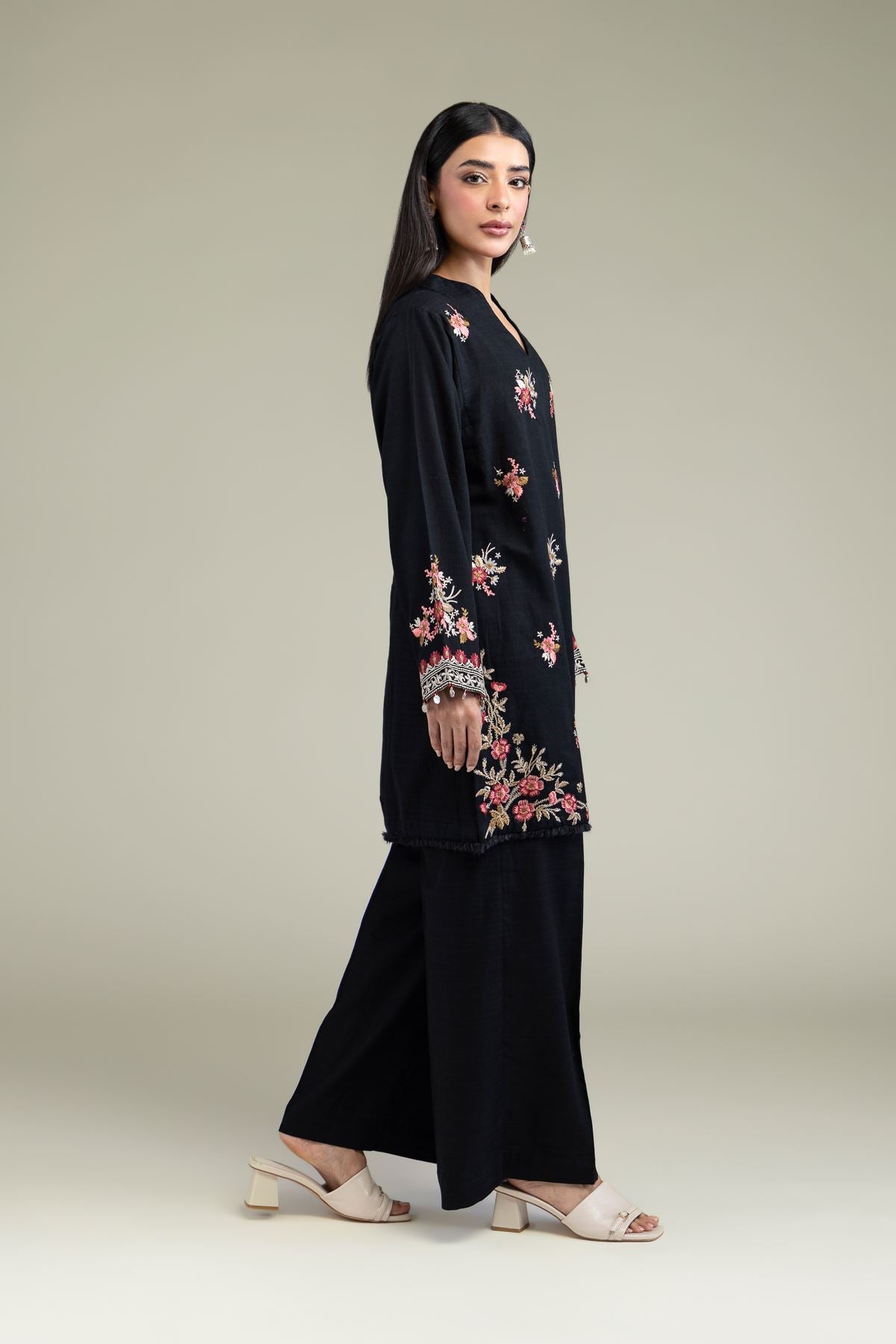 Black Solid Pants