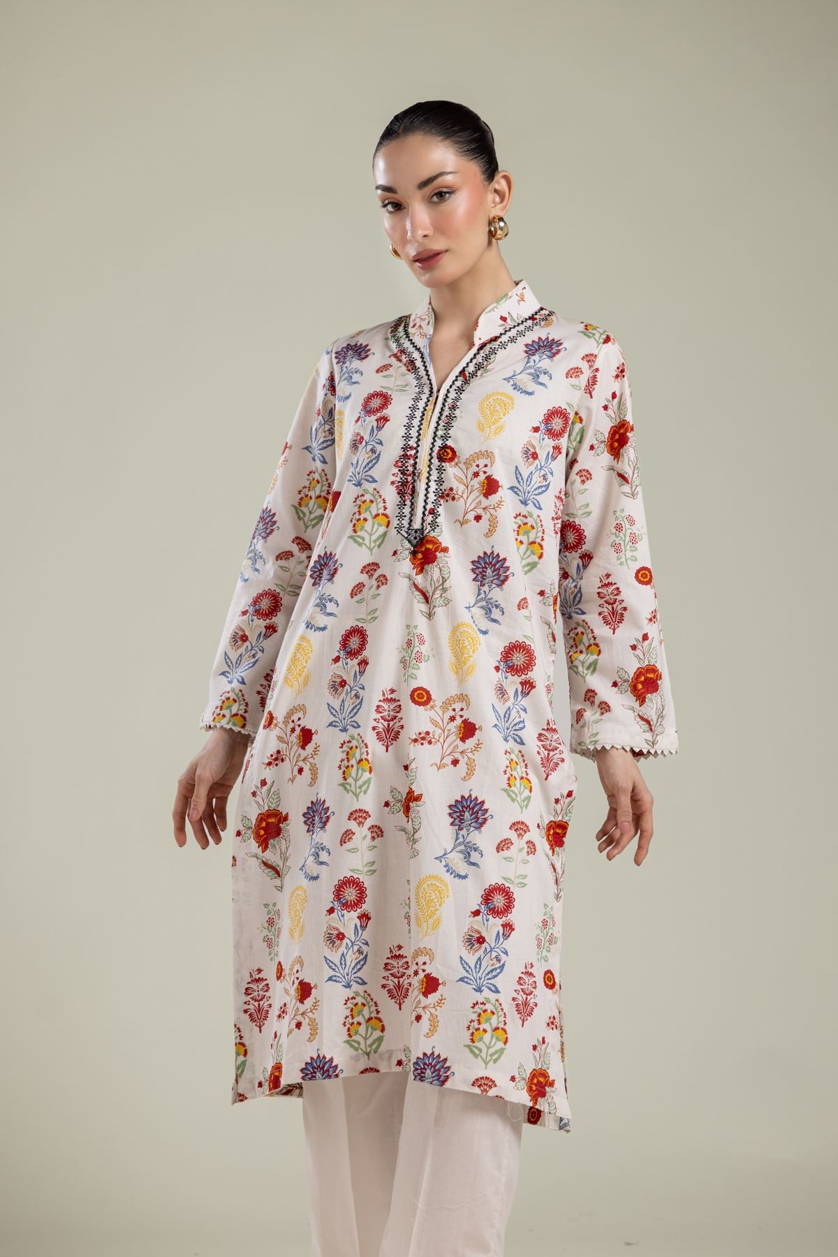 Floral V-Neck Kurta