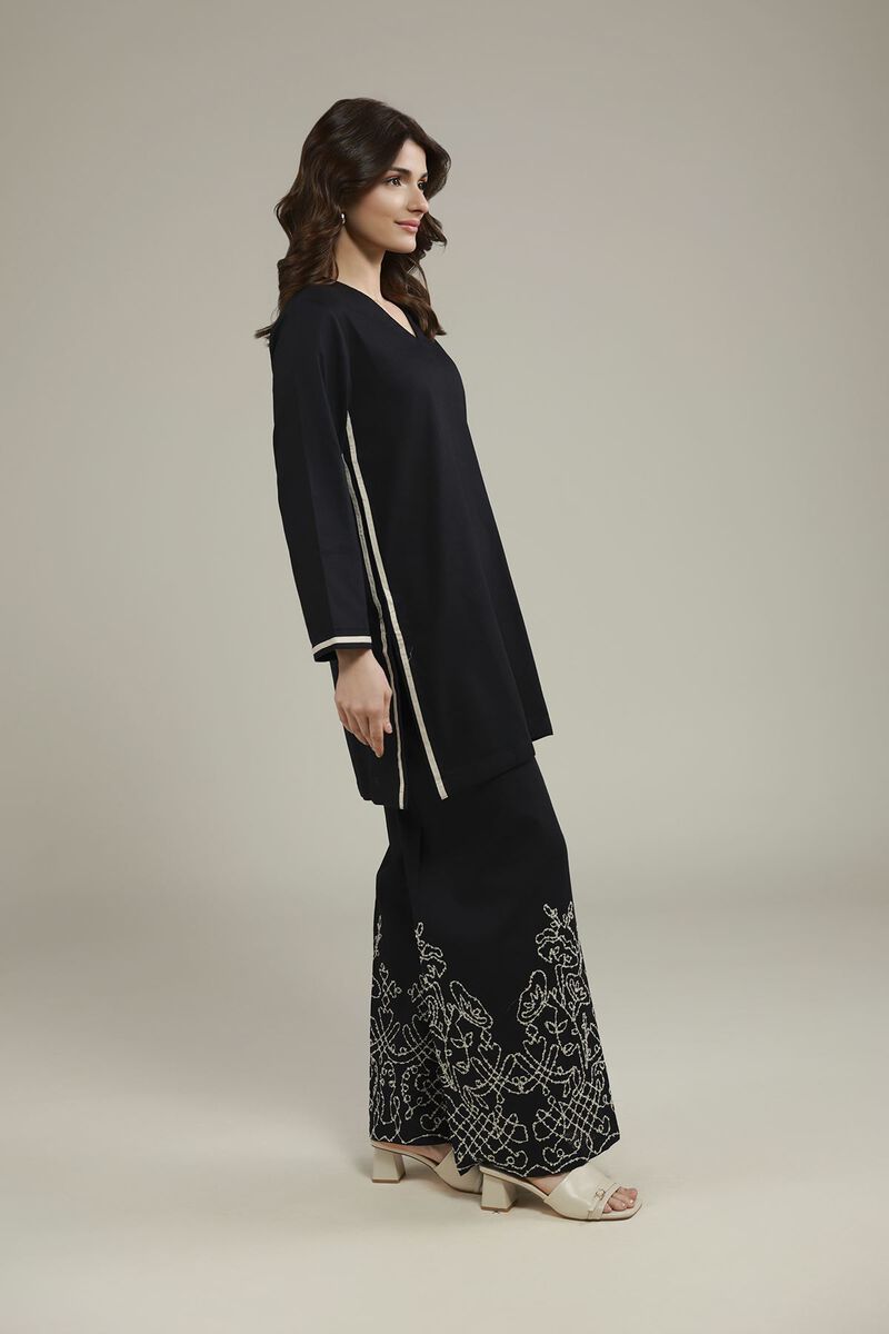 V-Neck Solid Kurta