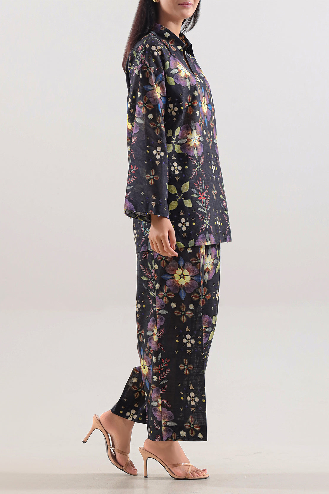 Unstitched Printed Khaddar 2 Piece (Shirt/Trouser)122298