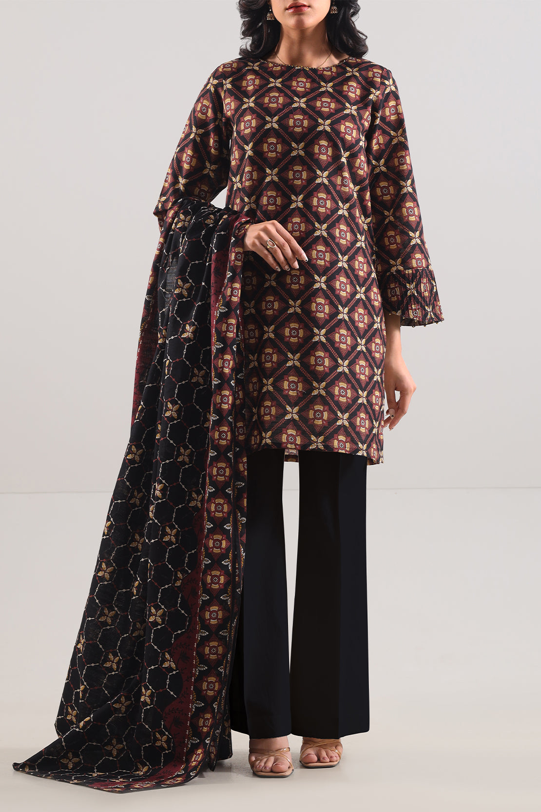 Unstitched Printed Cotton Khaddar 3 Piece114101