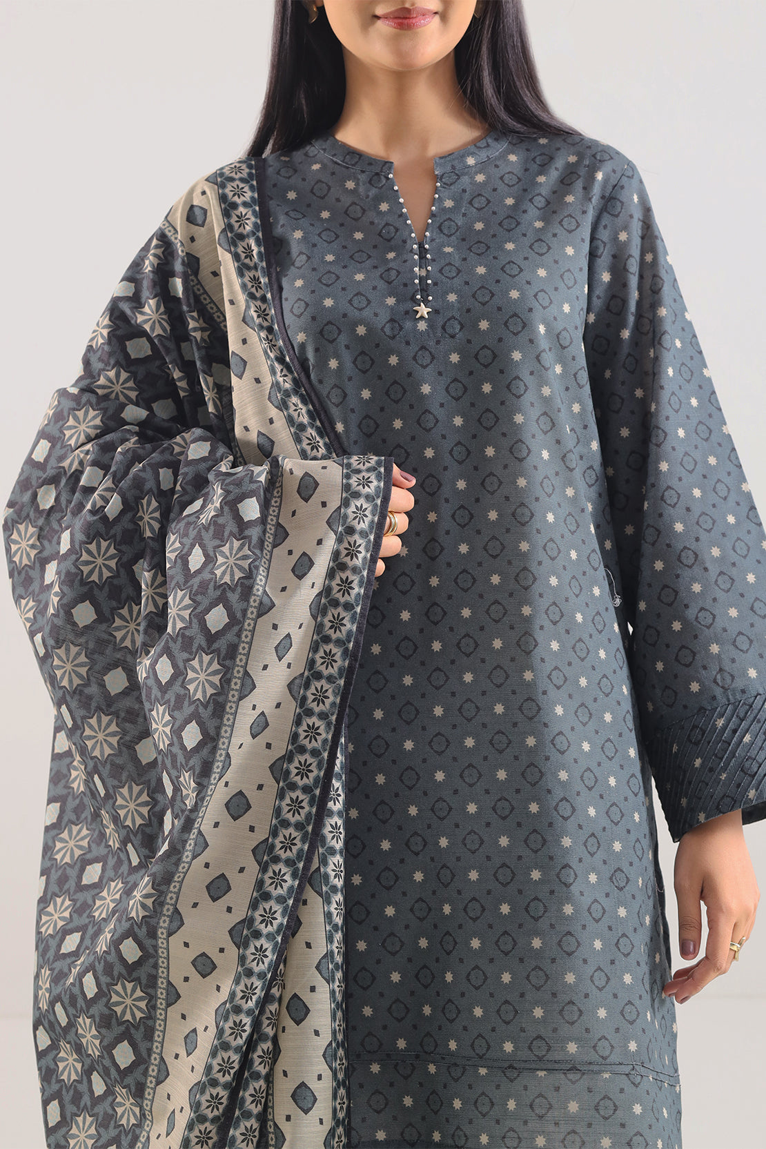 Unstitched Printed Warm Khaddar 3 Piece117391