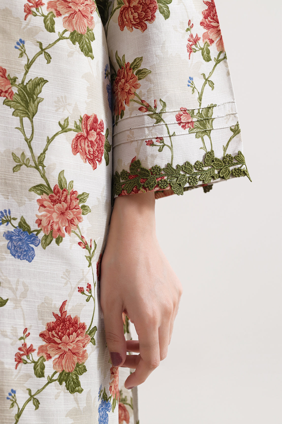 Unstitched Printed Warm Khaddar 3 Piece128273