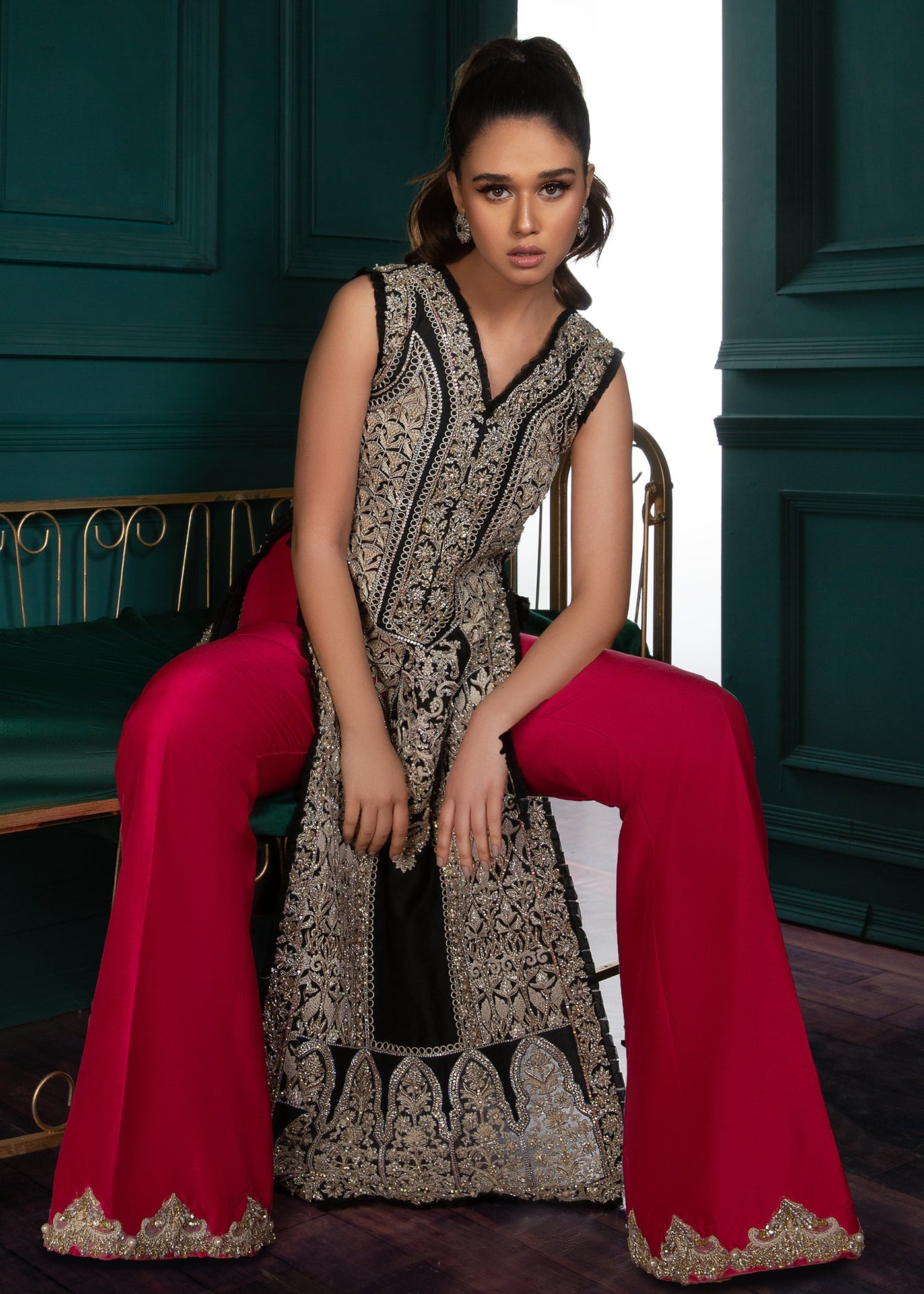 https://cdn.shopify.com/s/files/1/1625/9005/products/25_0f544e3b-e3f0-4316-ba46-0afc3d4bece2.jpg?v=1582975646
