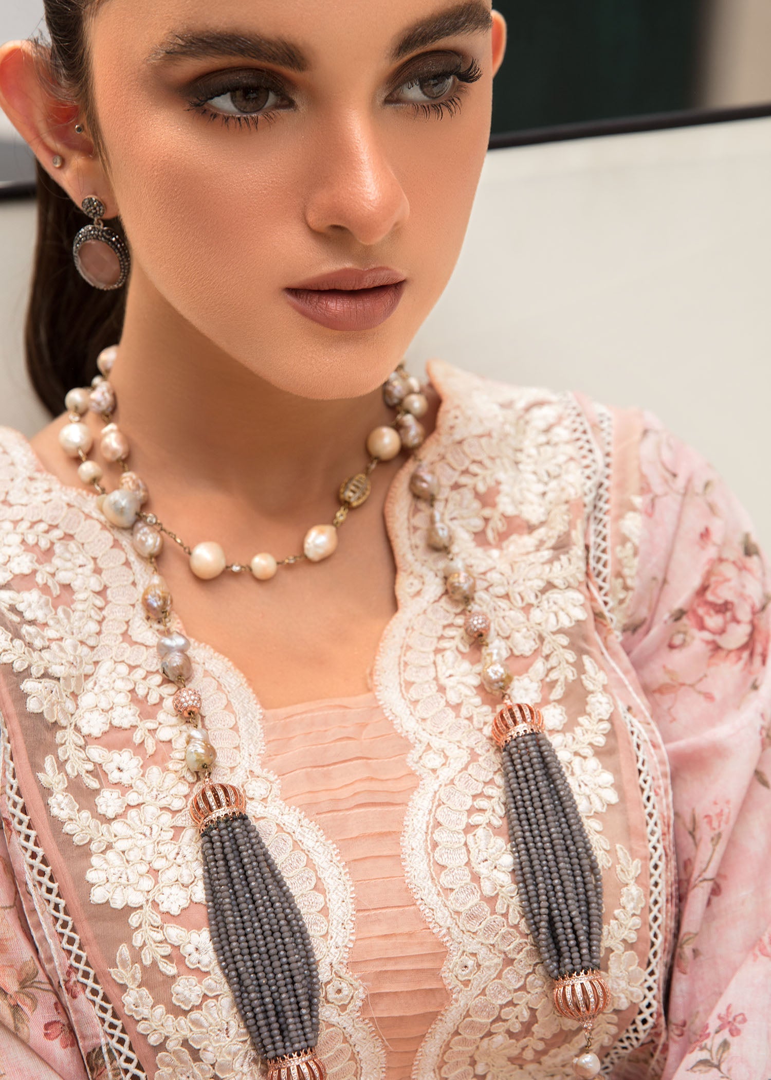 https://cdn.shopify.com/s/files/1/0634/9714/2487/products/25_79854b8f-054f-4ff3-92f8-a887ecb80964.jpg?v=1656588989