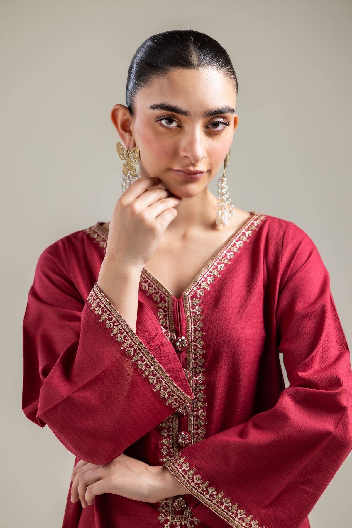 Maroon V-Neck Kurta