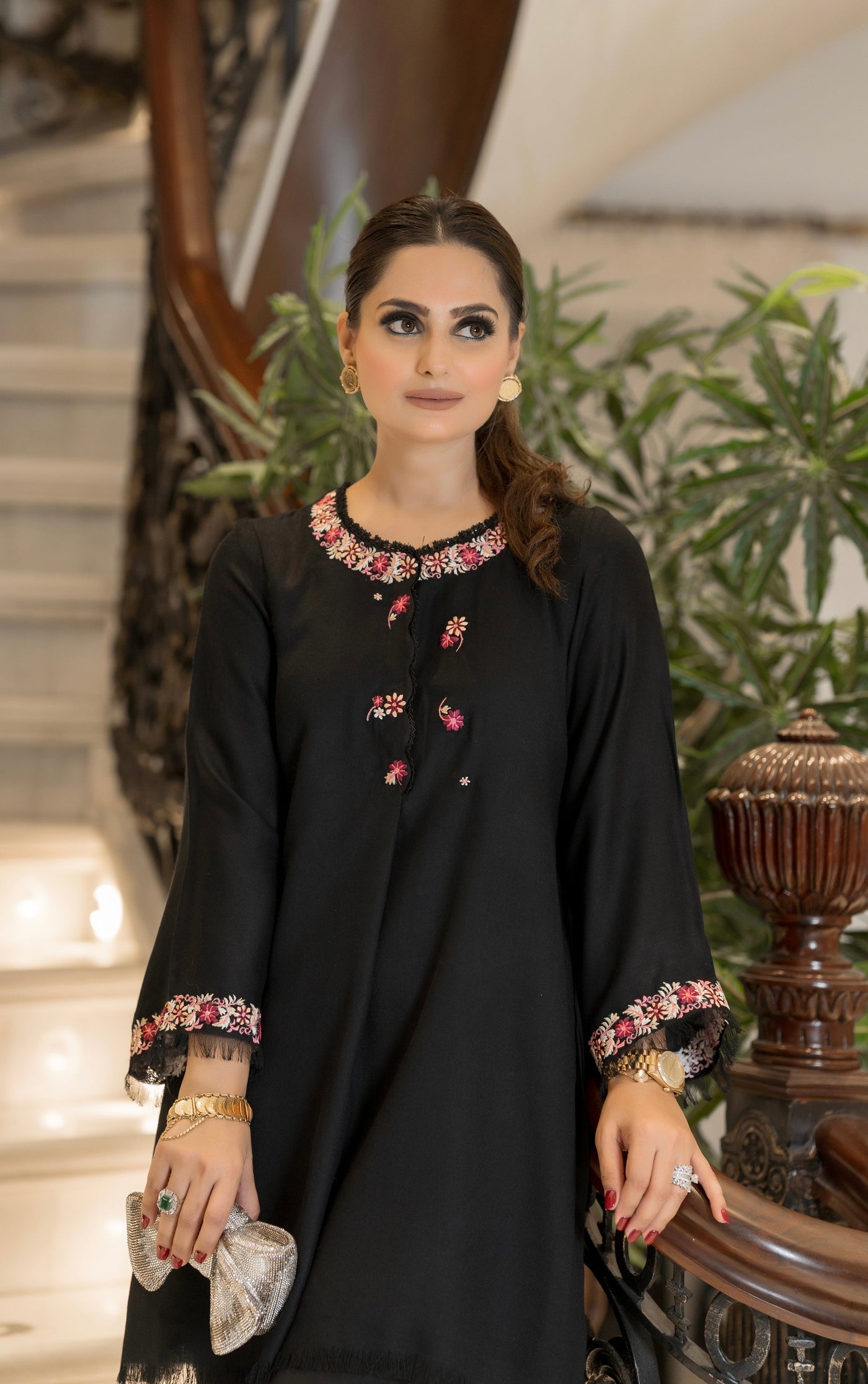 https://cdn.shopify.com/s/files/1/0793/0439/2987/files/2644A14A-9908-45FA-831F-ED15FCAD2B7F.jpg?v=1696768730