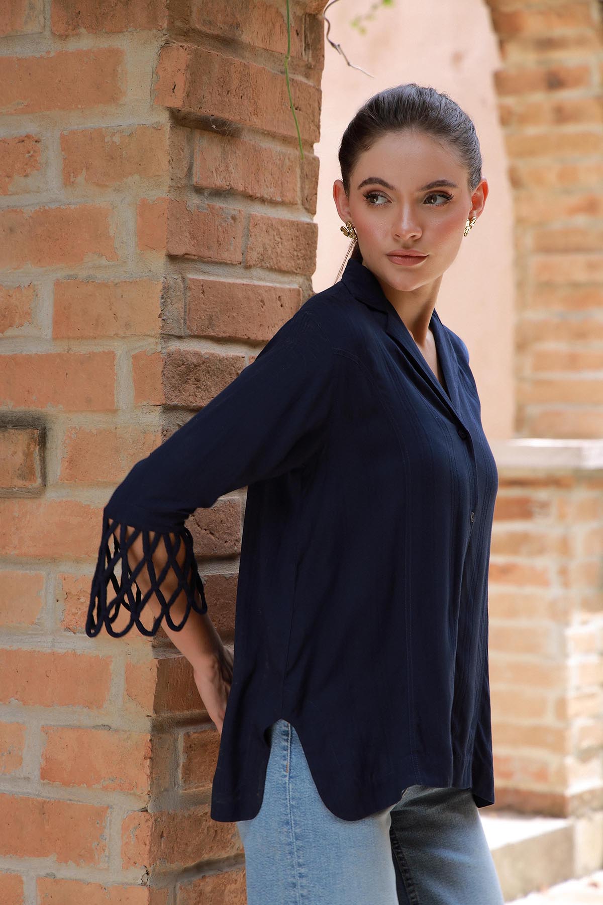 https://cdn.shopify.com/s/files/1/0663/9616/0233/files/268A5342.jpg?v=1757501244