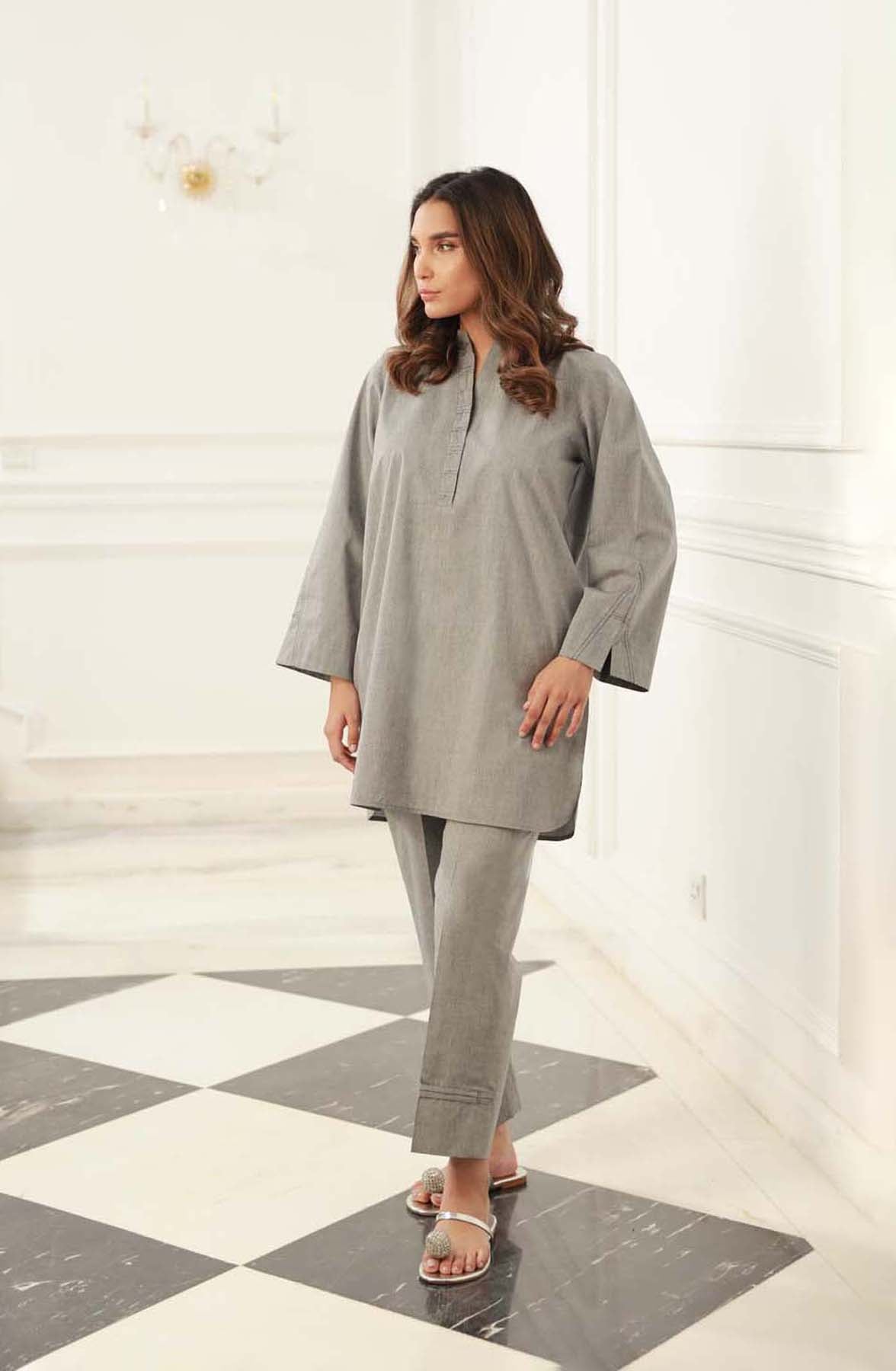 https://cdn.shopify.com/s/files/1/0704/5916/2937/files/268A5910_b7f3b3c9-ea1b-4c7d-8767-e00e540f85df.jpg?v=1752140537