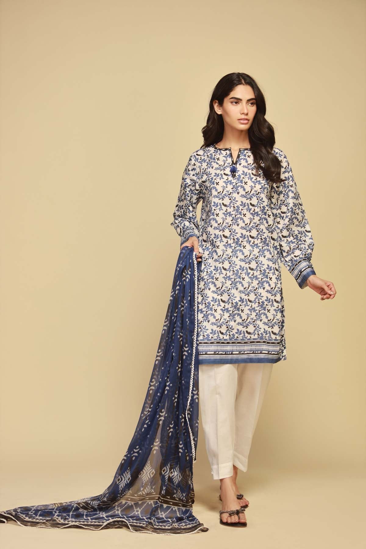 Printed Lawn 3 Piece