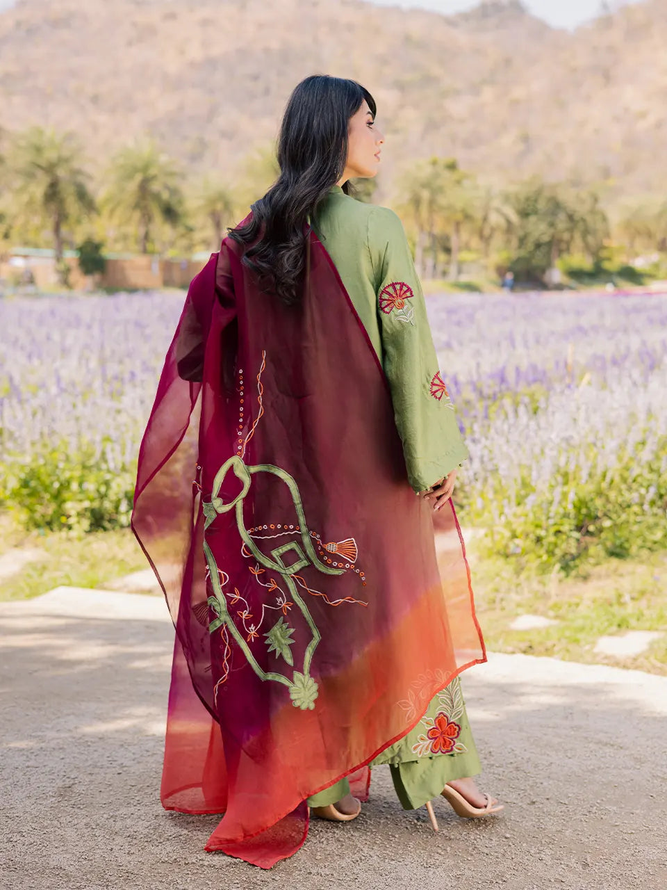 Inaya