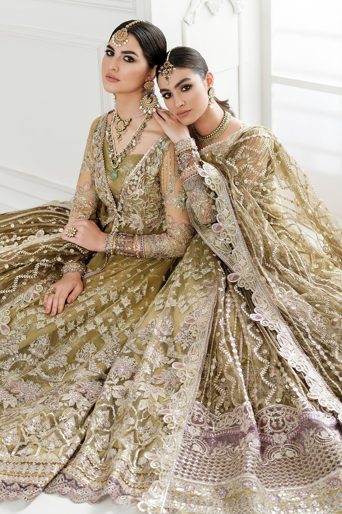 EMBROIDERED NET CH10-02 STITCHED