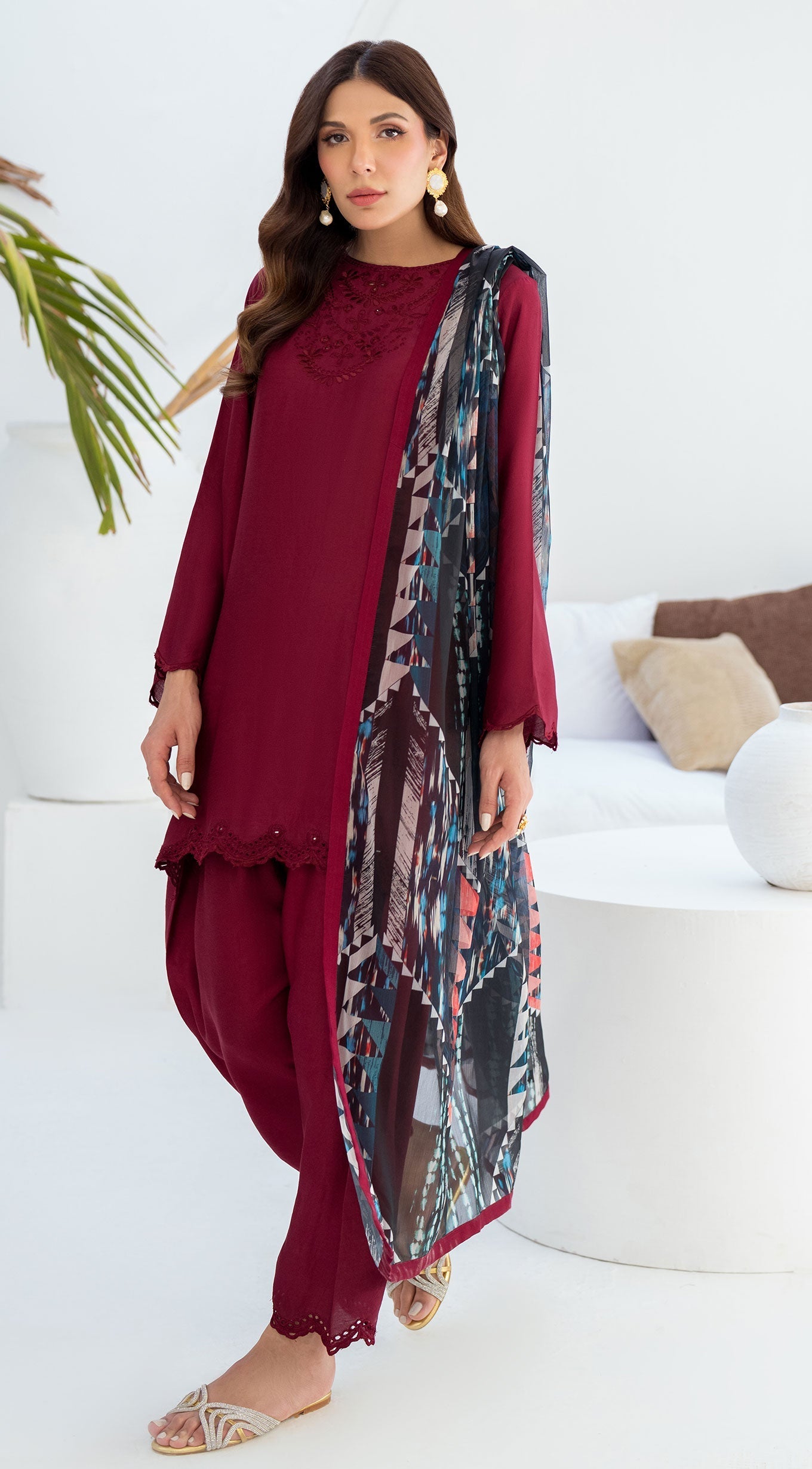 https://cdn.shopify.com/s/files/1/0654/4313/5706/files/27_d2513f93-8588-44a4-98f5-f9422f5ce42a.jpg?v=1716817858
