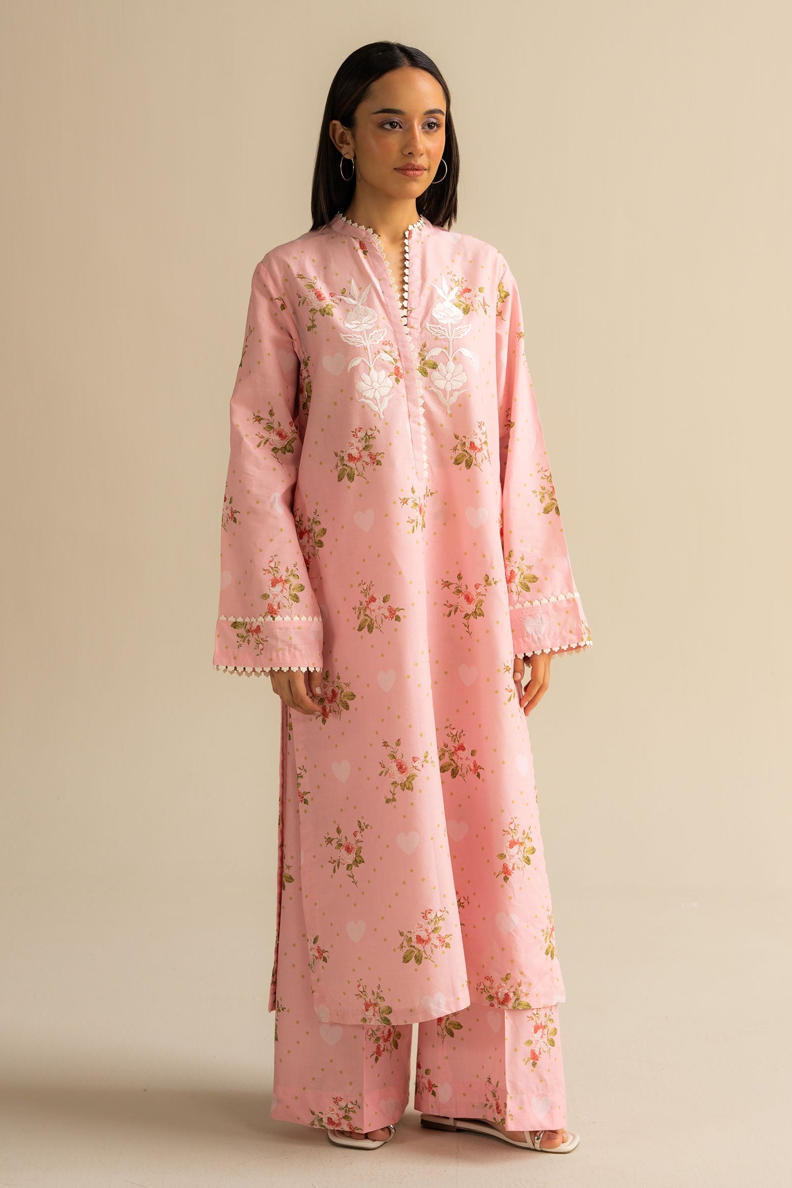https://cdn.shopify.com/s/files/1/0886/3957/0230/files/28DSC09728.jpg?v=1752239940