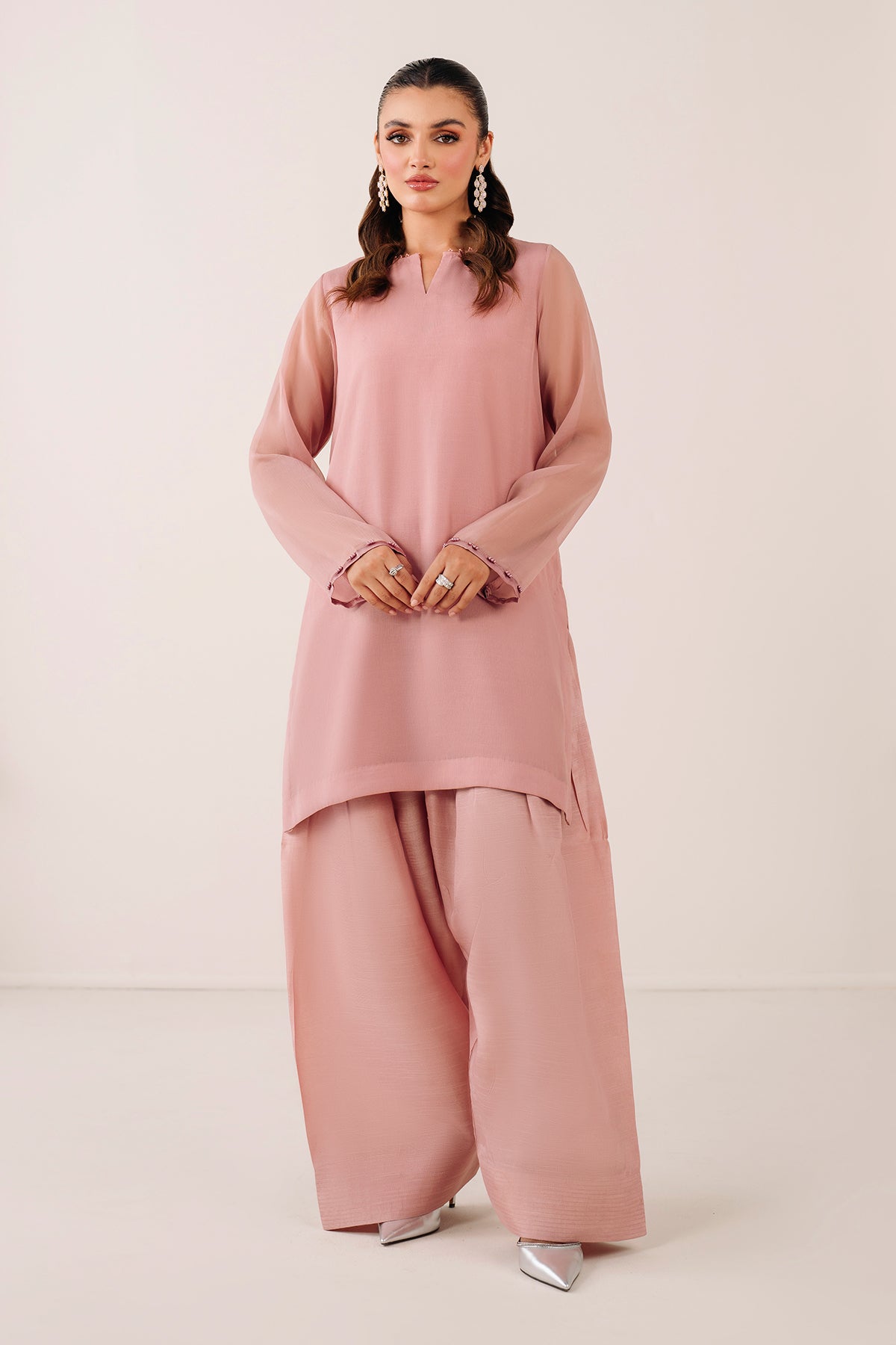 https://cdn.shopify.com/s/files/1/2277/5269/files/28_4bbb1d16-d691-406a-a79e-7fce91b1cef2.jpg?v=1744442166
