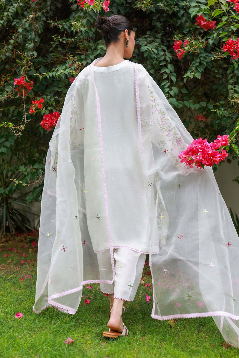 Floral White